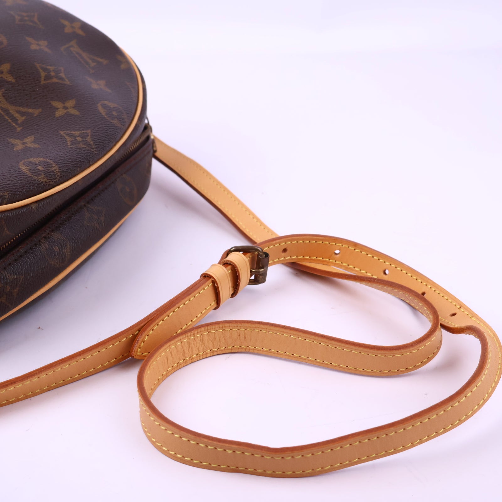 Louis Vuitton Blois Handbag Monogram Canvas Top Handle Bag J3172 | Pre-Owned Like New Brown Monogram Canvas