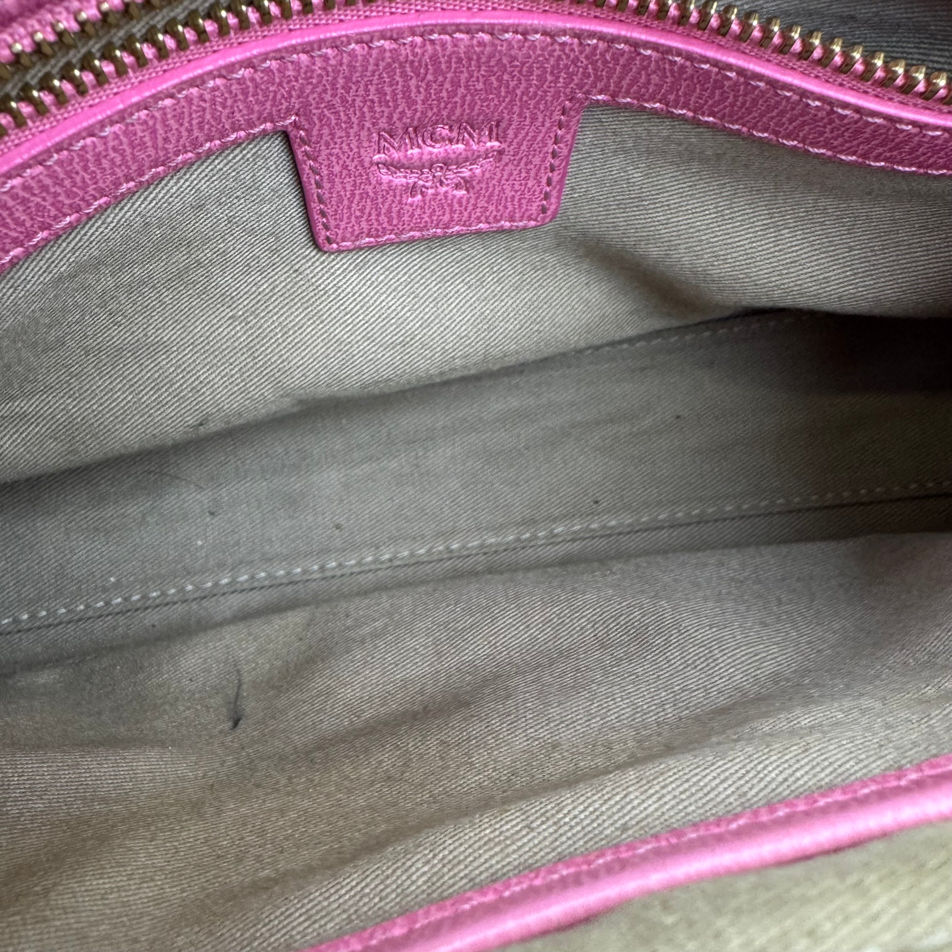 OJ1717 MCM Mina Visetos Crossbody Bag- Pre Owned