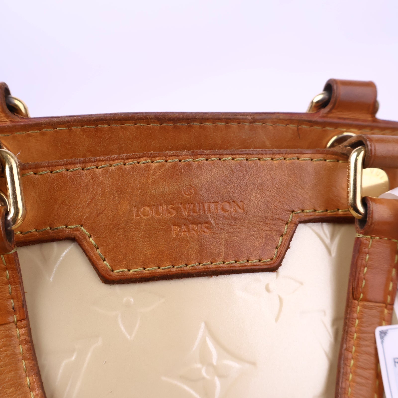 Louis Vuitton Beige Patent Leather Brea GM Top Handle Bag J3131 | Pre-Owned Very Good Beige Leather