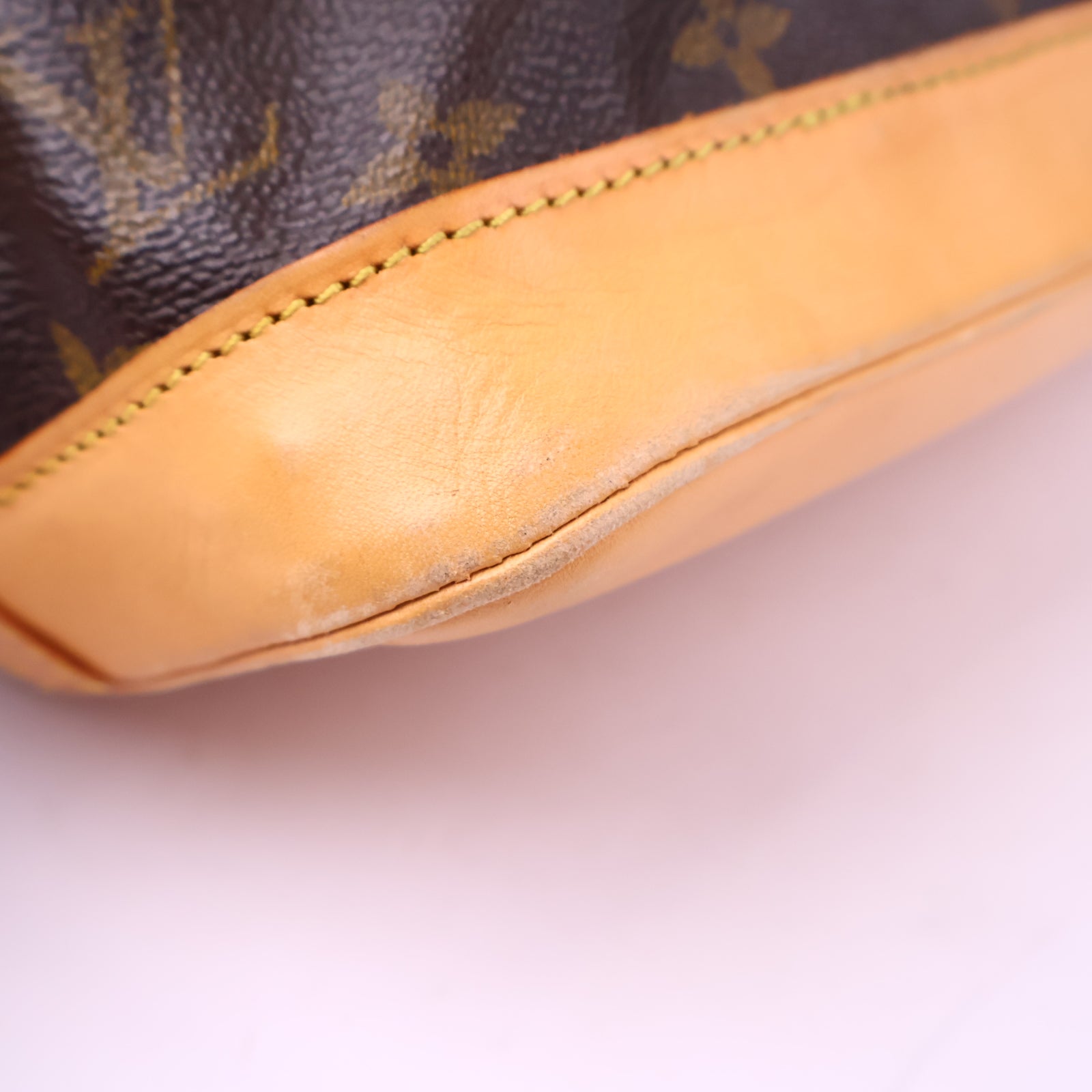 J3194 Louis Vuitton Top Handle Bag Monogram Alma PM | Pre-Owned Excellent Brown Monogram Canvas