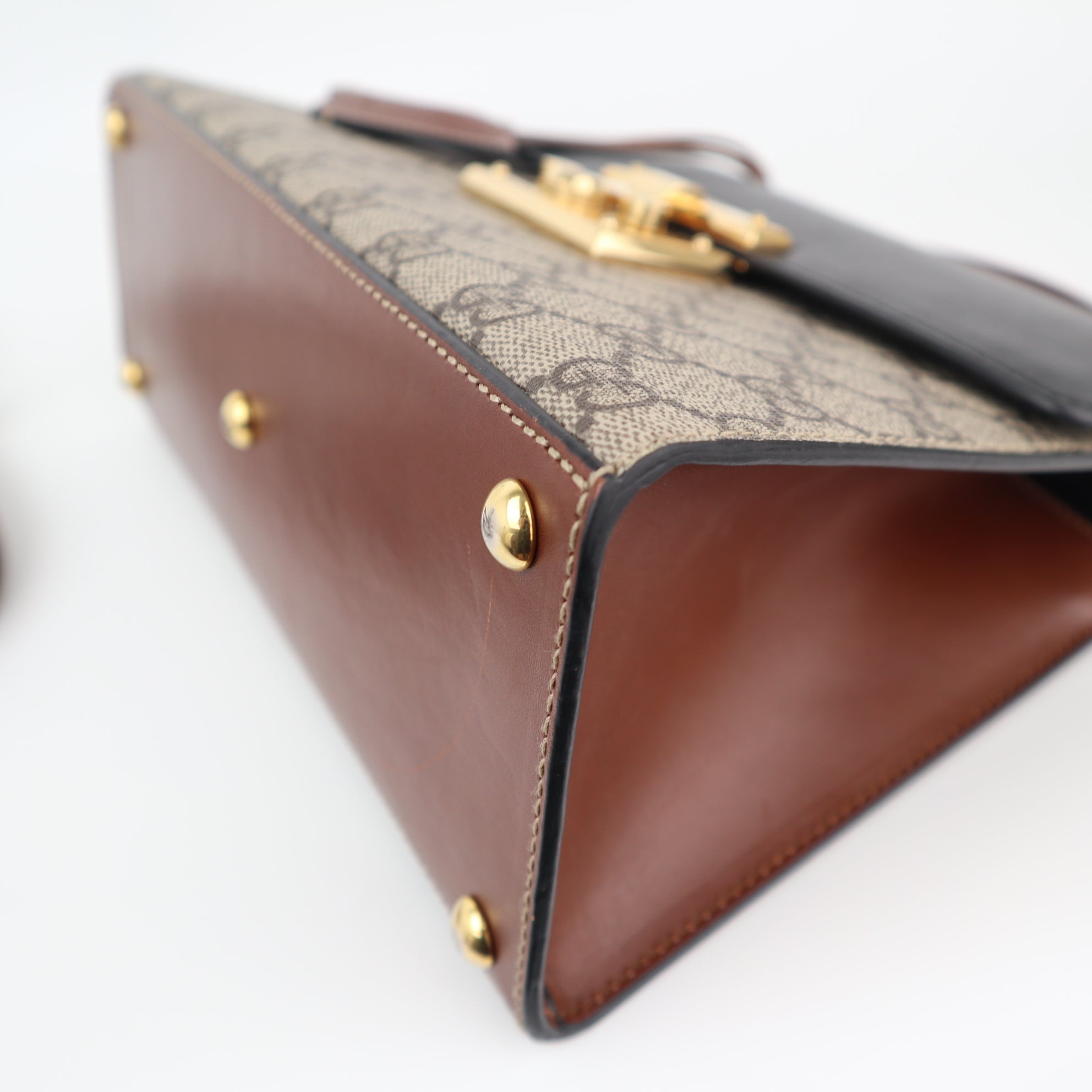 C2425 Gucci Top Handle Bag Padlock GG Supreme Top Handle | Pre-Owned Very Good Brown Canvas/GG Supreme