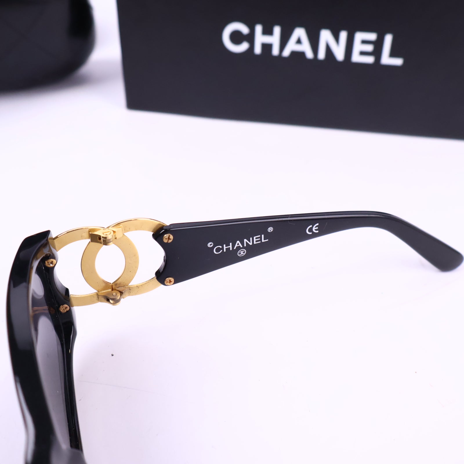 J2999 Chanel Sunglasses COCO Logos 02461 94305 | Pre-Owned Like New Black Logo Metal