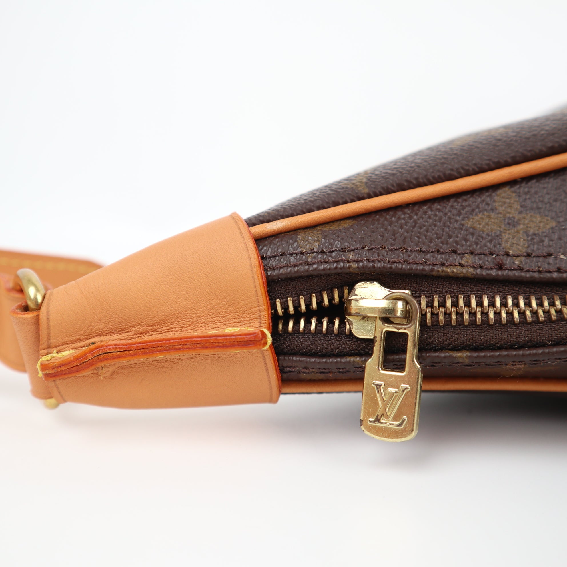 Louis Vuitton Monogram Canvas Boulogne 35 Shoulder Bag C1591R | Pre-Owned Excellent Brown Monogram Canvas