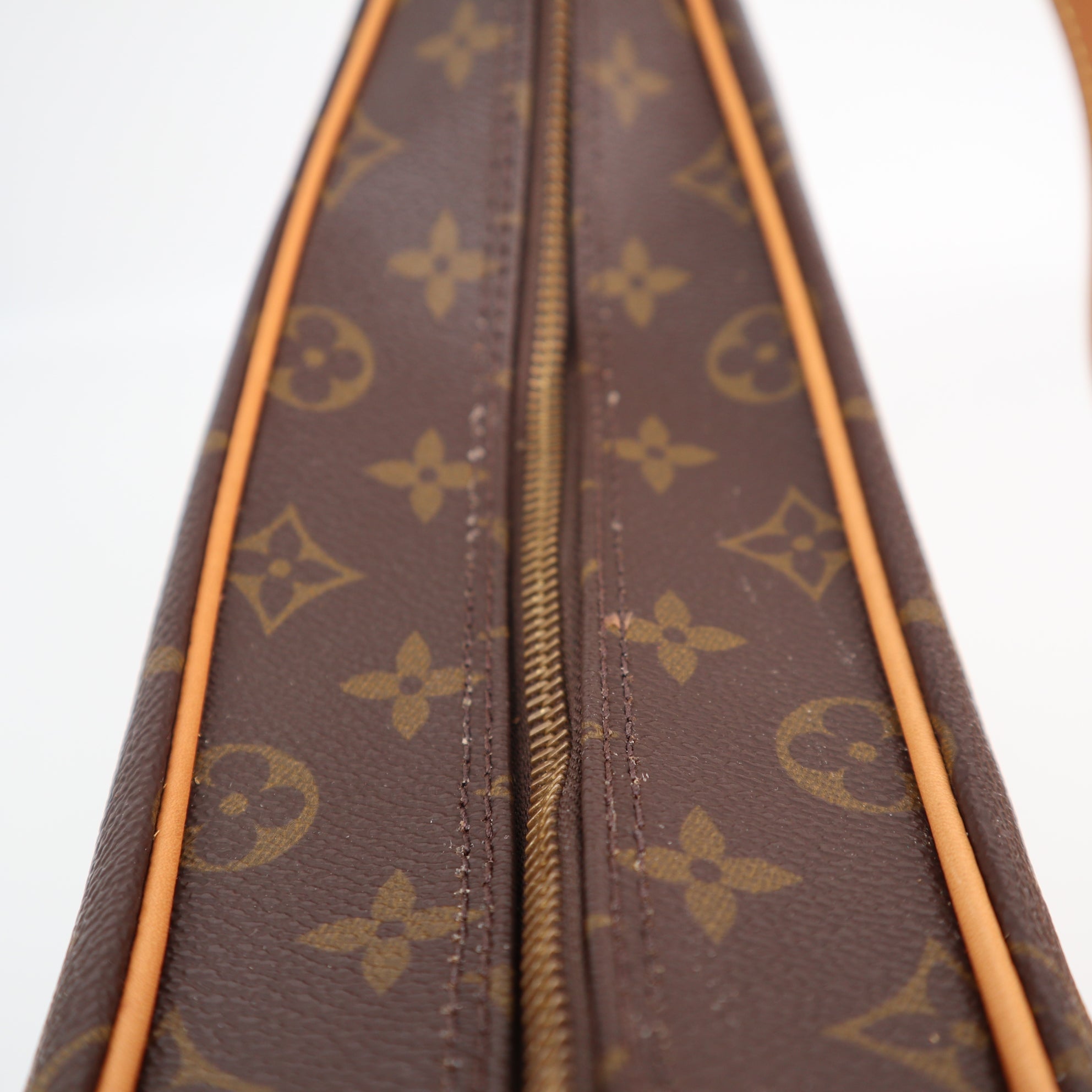 Louis Vuitton Monogram Canvas Boulogne 35 Shoulder Bag C1591R | Pre-Owned Excellent Brown Monogram Canvas
