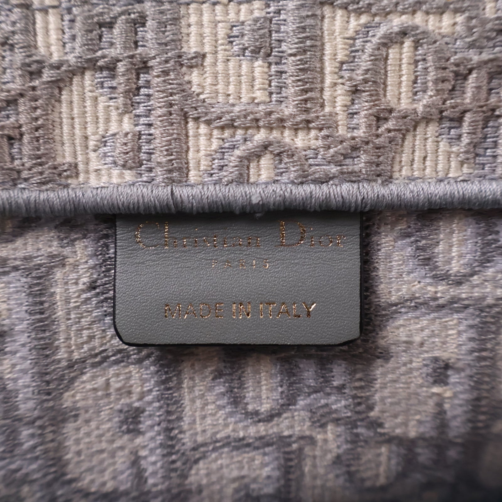 J3218 Christian Dior Tote Bag Book Tote | Pre-Owned Like New Grey Canvas Dior Oblique embroidery