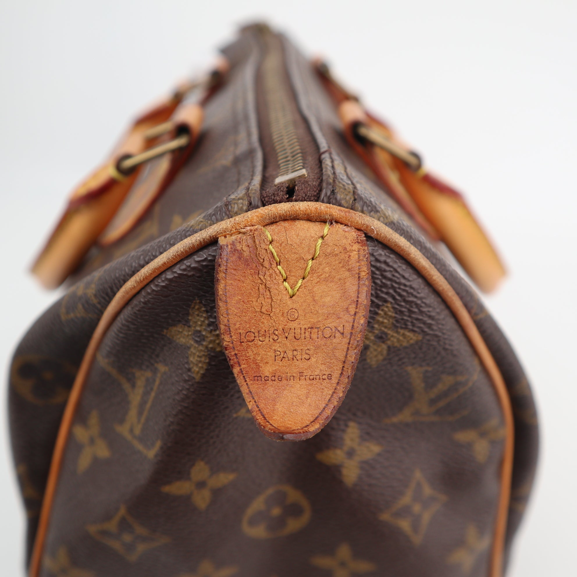 Louis Vuitton Monogram Canvas Speedy 25 Shoulder Bag C1593 | Pre-Owned Very Good Brown Monogram Canvas