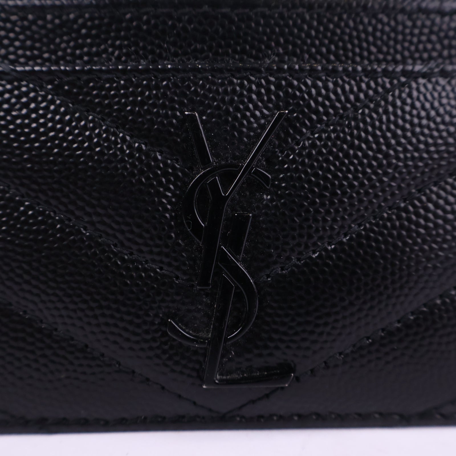 J3205 Saint Laurent YSL Card Holder Cassandre Matelasse Card Holder | Pre-Owned Like New Black Grain de poudre embossed leather Chevron quilted