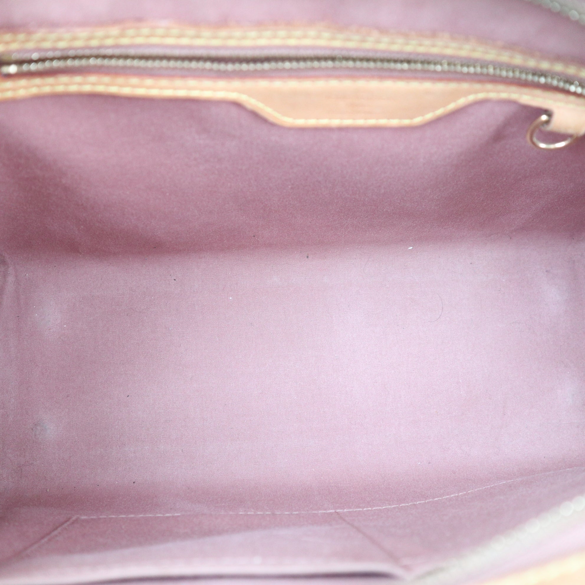Louis Vuitton Vernis Brea MM 36 Shoulder Bag C1597 | Pre-Owned Very Good Leather