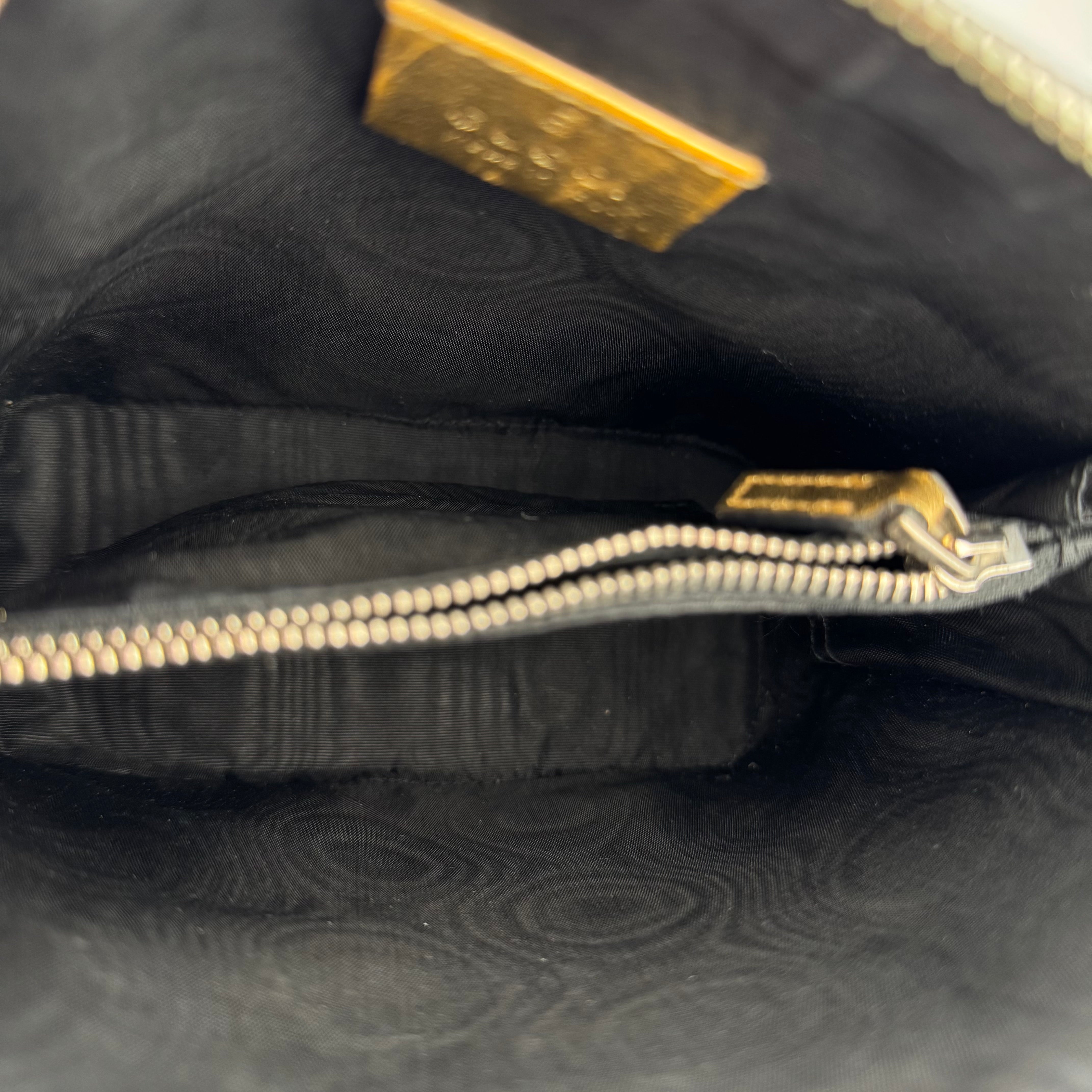 J1473 GUCCI Metallic Guccy Mini Crossbody Gold/Black- Pre Owned