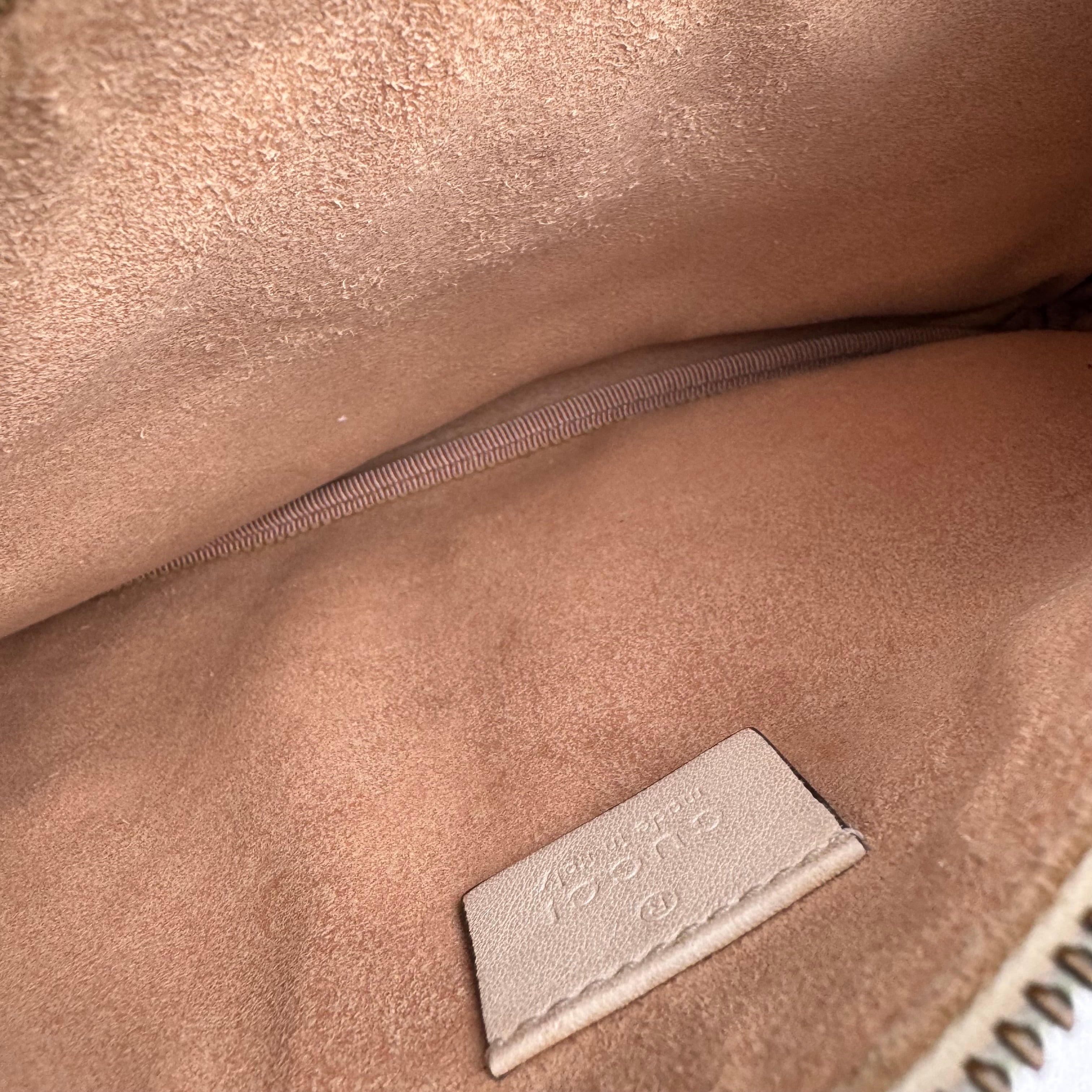 J1458 Gucci White Quilted Leather Marmont Double Pouch- Pre Owned