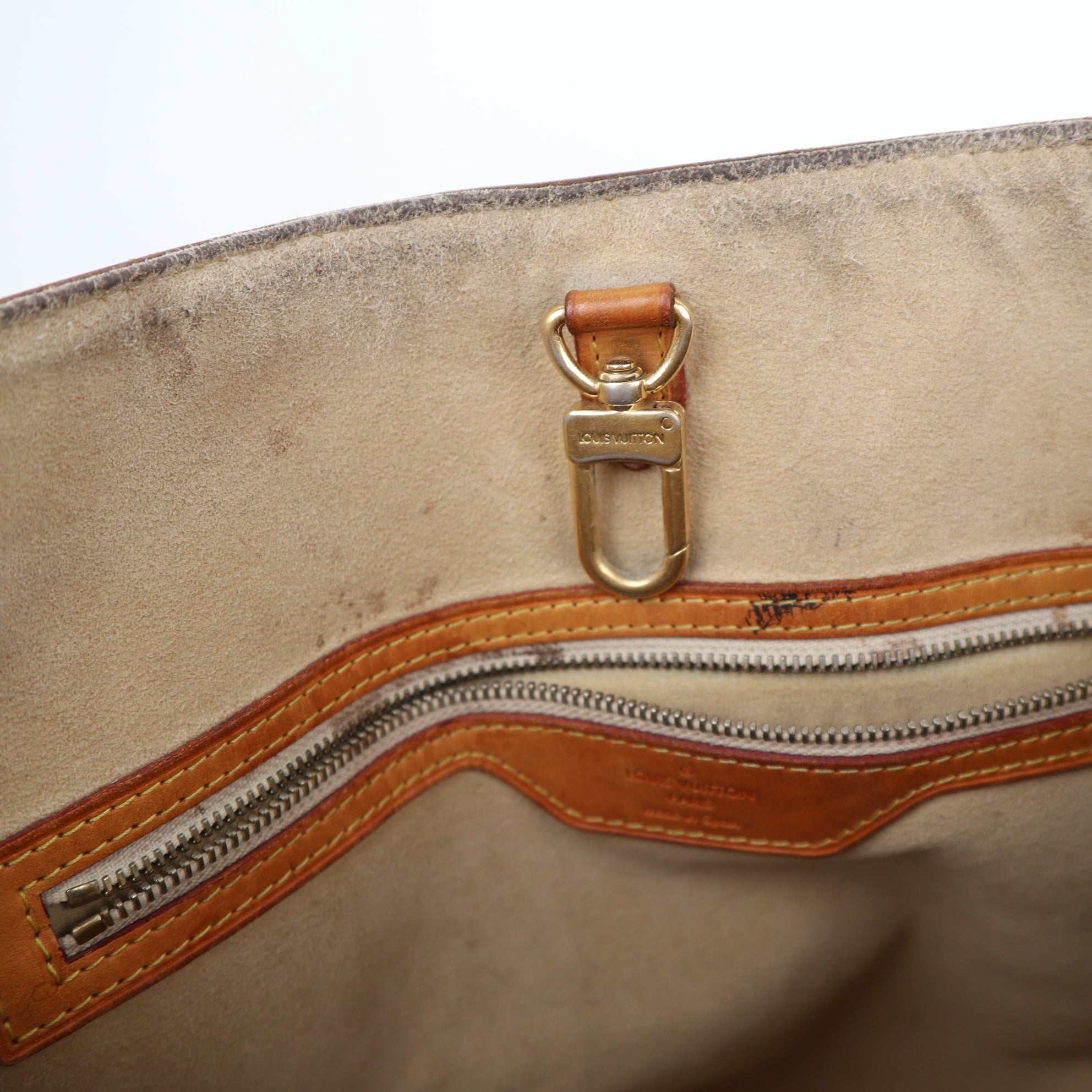 Louis Vuitton Damier Azur Hampstead MM Shoulder Bag C1627 | Pre-Owned Good Cream / Blue Damier Azur Canvas