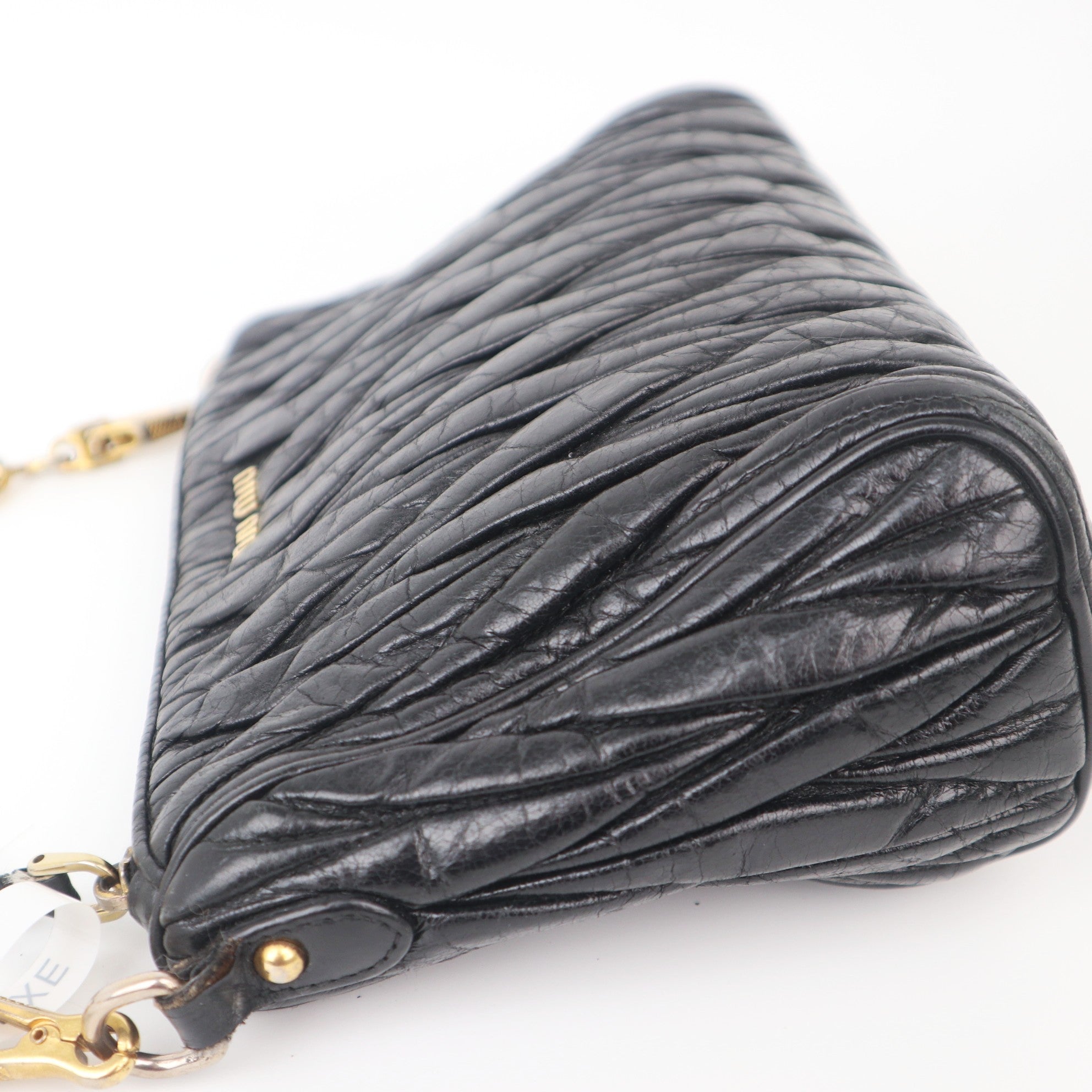 C1077 Miu Miu Black Matelassé Leather Shoulder Bag-Pre Owned