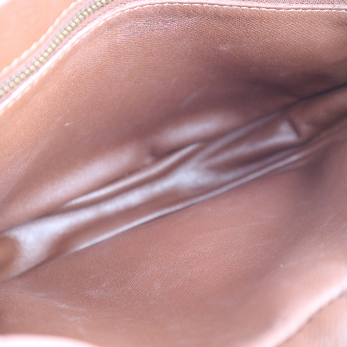 C2520R Louis Vuitton Crossbody Bag Monogram Jeune Fille MM | Pre-Owned Excellent Brown Monogram Coated Canvas