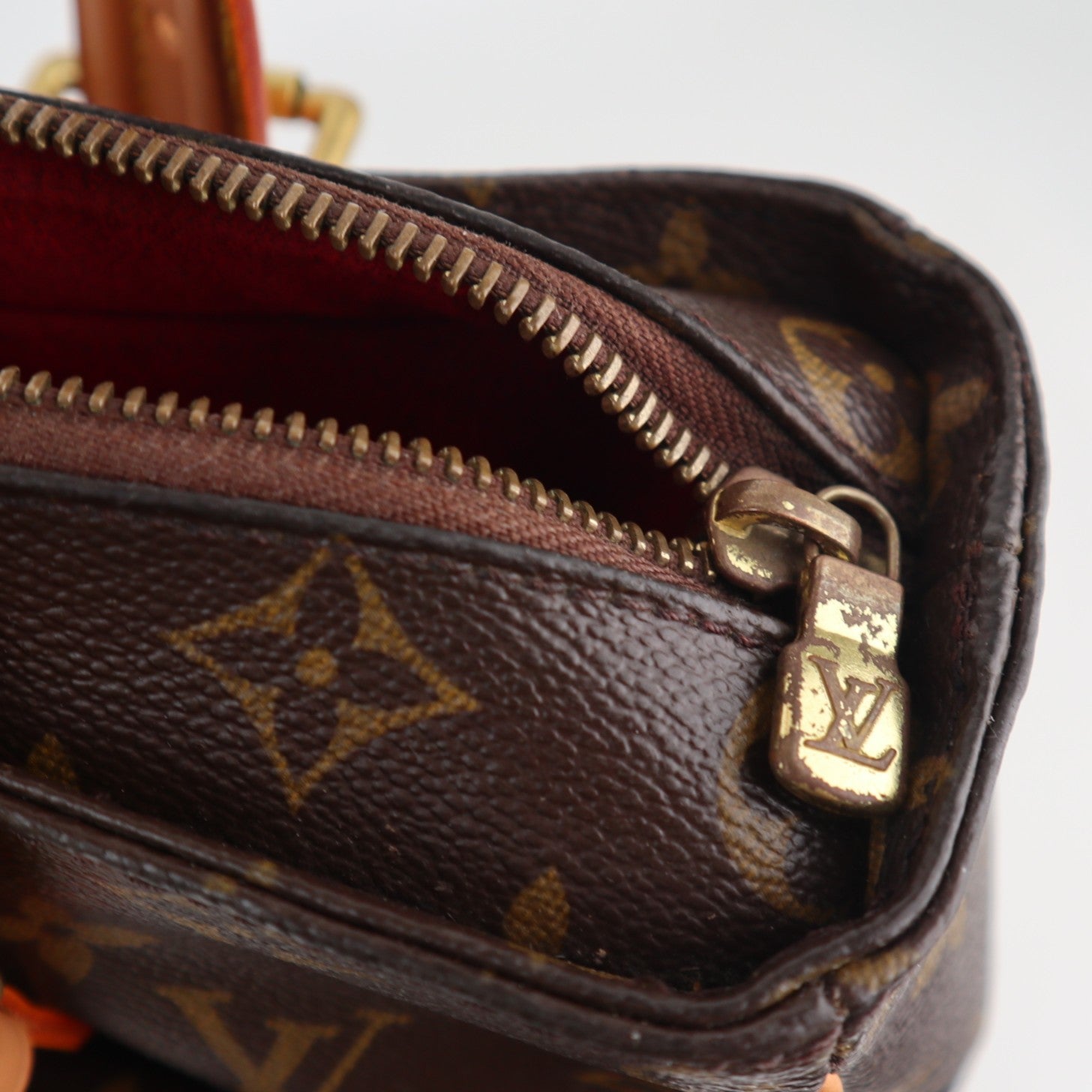 Louis Vuitton Monogram Canvas Multipli Cite Shoulder Bag C1664R | Pre-Owned Excellent Brown Monogram Canvas
