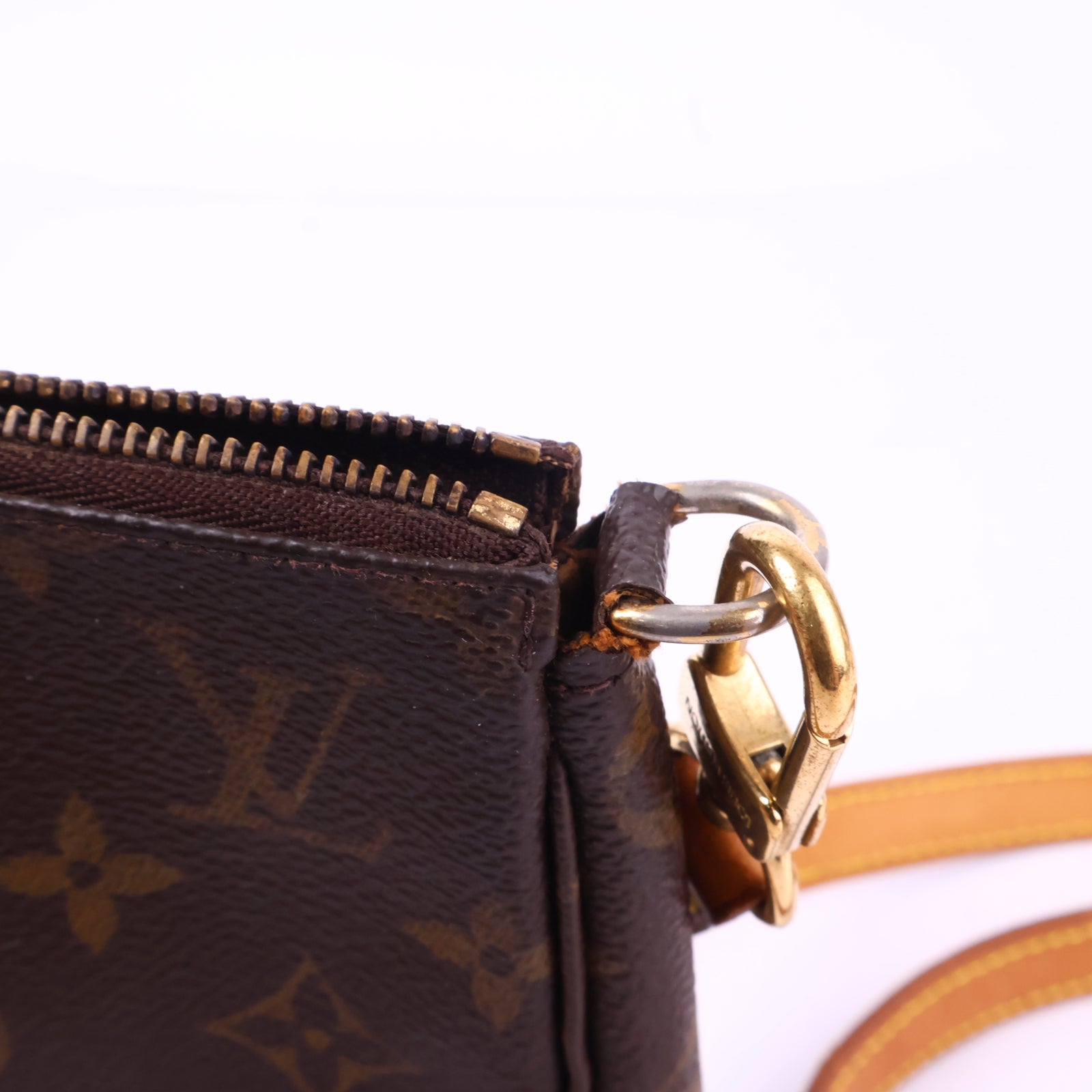 J2986 Louis Vuitton Shoulder Bag Pochette Accessories | Pre-Owned