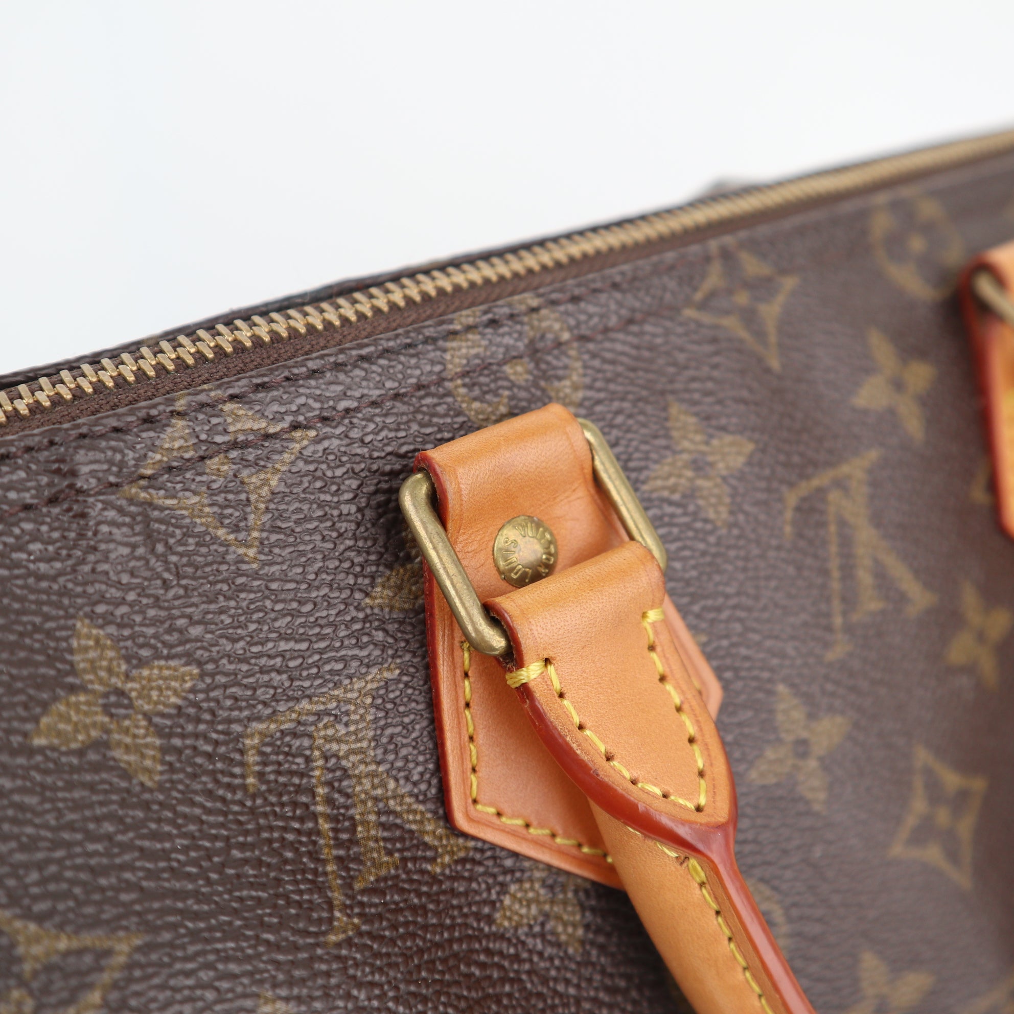 Louis Vuitton Monogram Speedy 25 Shoulder Bag C1704R | Pre-Owned Very Good Brown Monogram Canvas