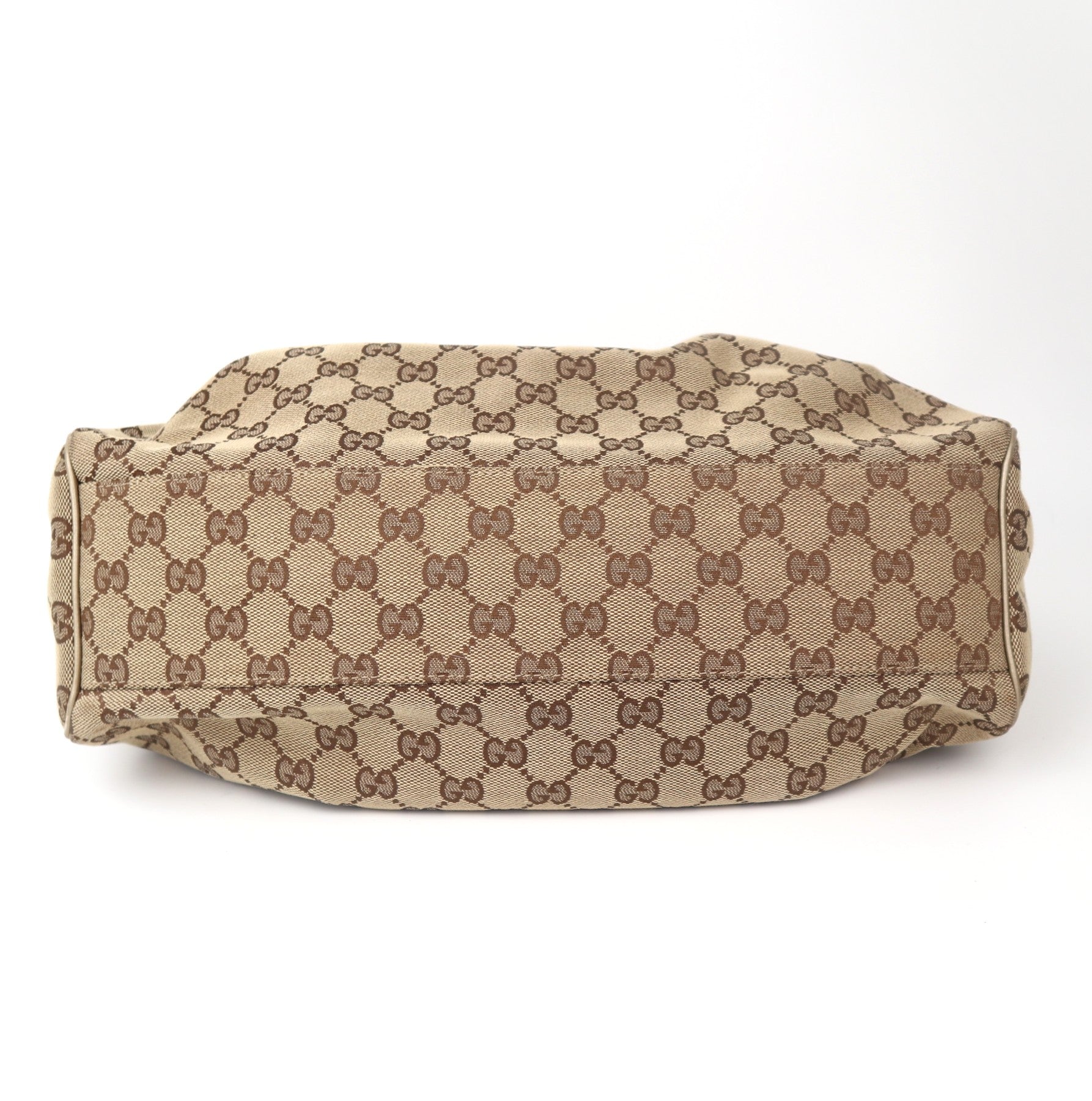 C1121 Gucci GG Canvas Medium Sukey Tote - Pre Owned