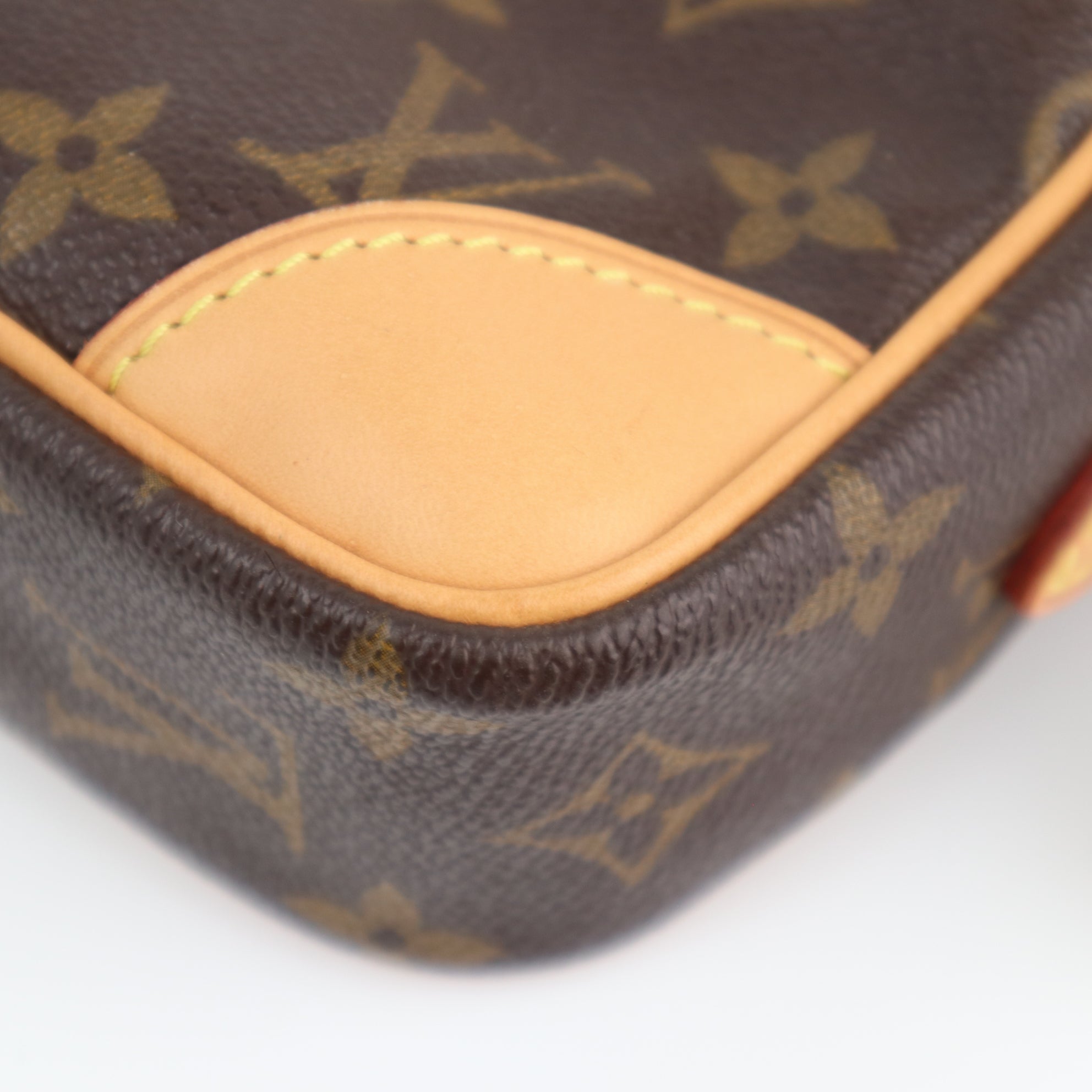 Louis Vuitton Monogram Trocadero 23 Shoulder Bag C1710R | Pre-Owned Very Good Brown Monogram Canvas