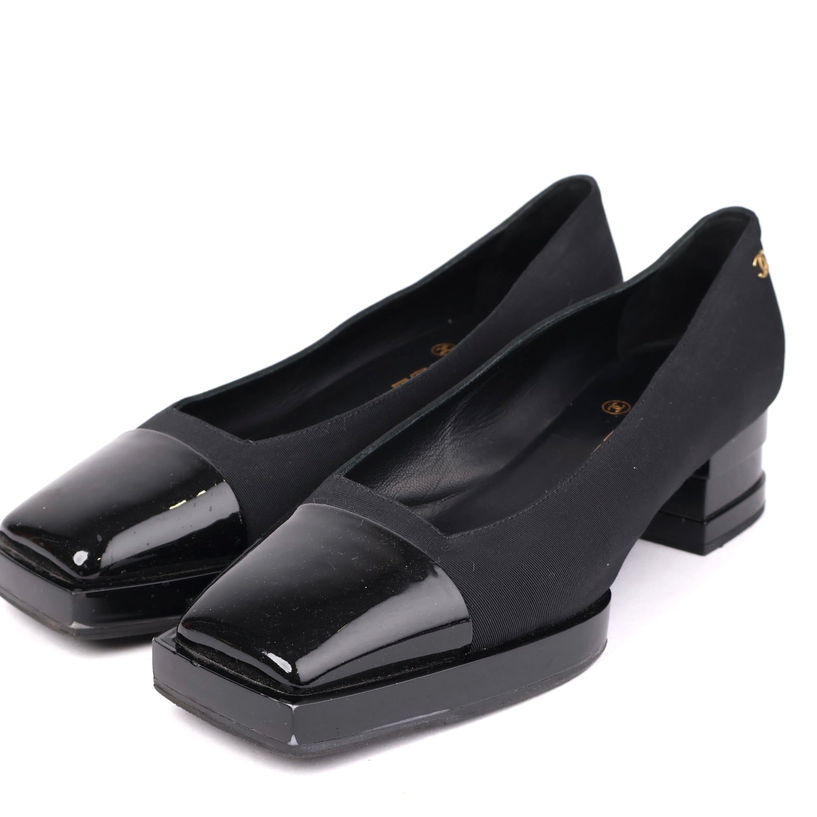 J1336 CHANEL Black Grosgrain and Patent Leather Low Heel Pumps EU38/UK5- Pre Owned