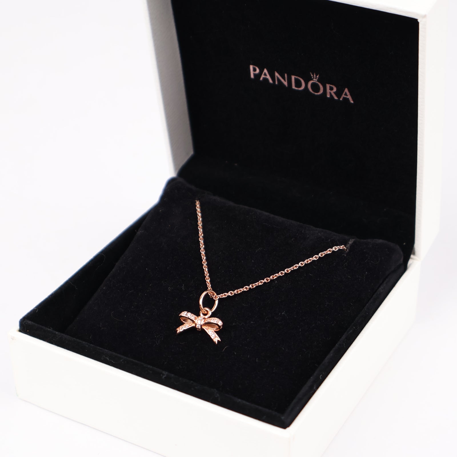 J1302 Pandora Sparkling Bow Pendant Necklace- Pre Owned
