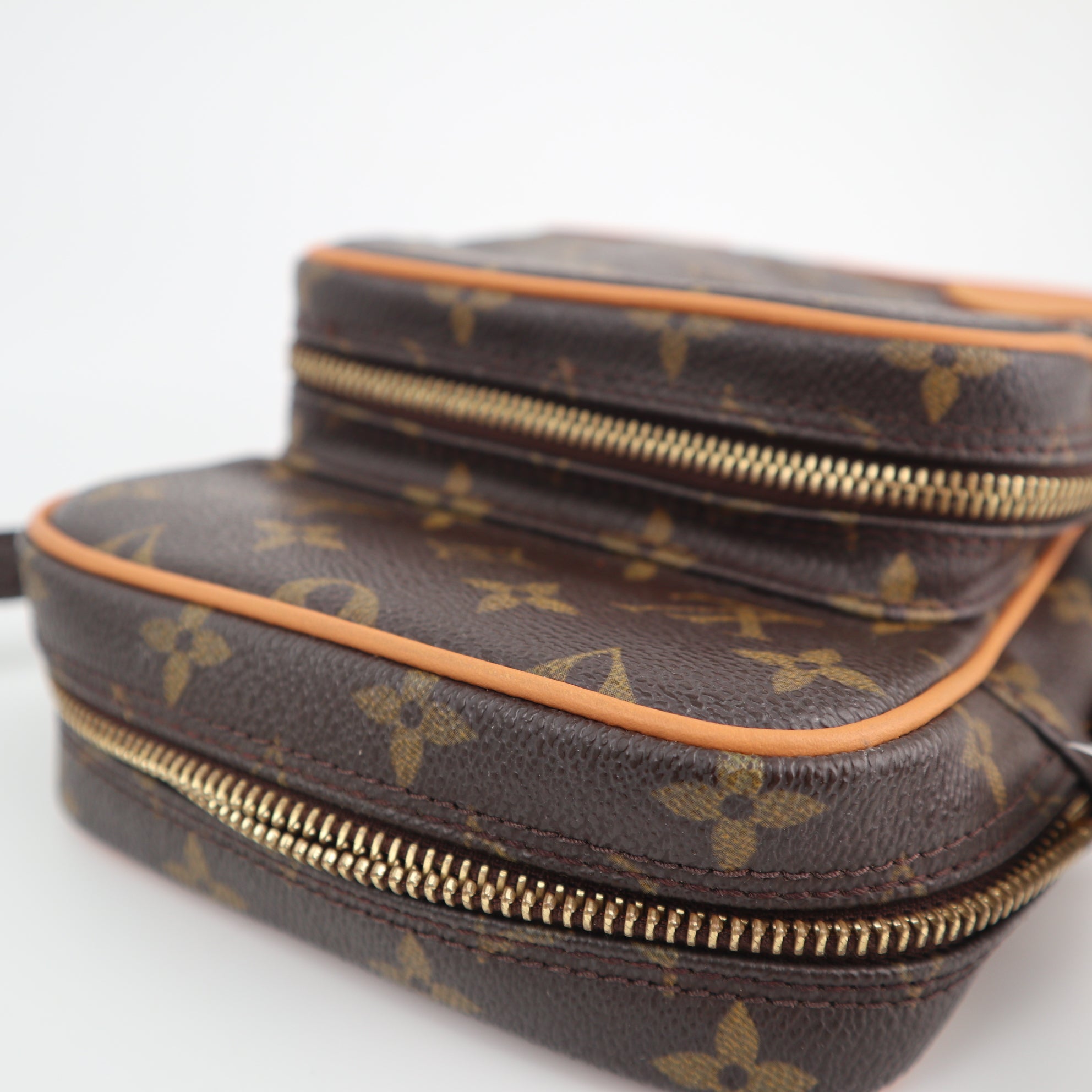 Louis Vuitton Monogram canvas Amazone Shoulder Bag C1729R | Pre-Owned Excellent Brown Monogram Canvas