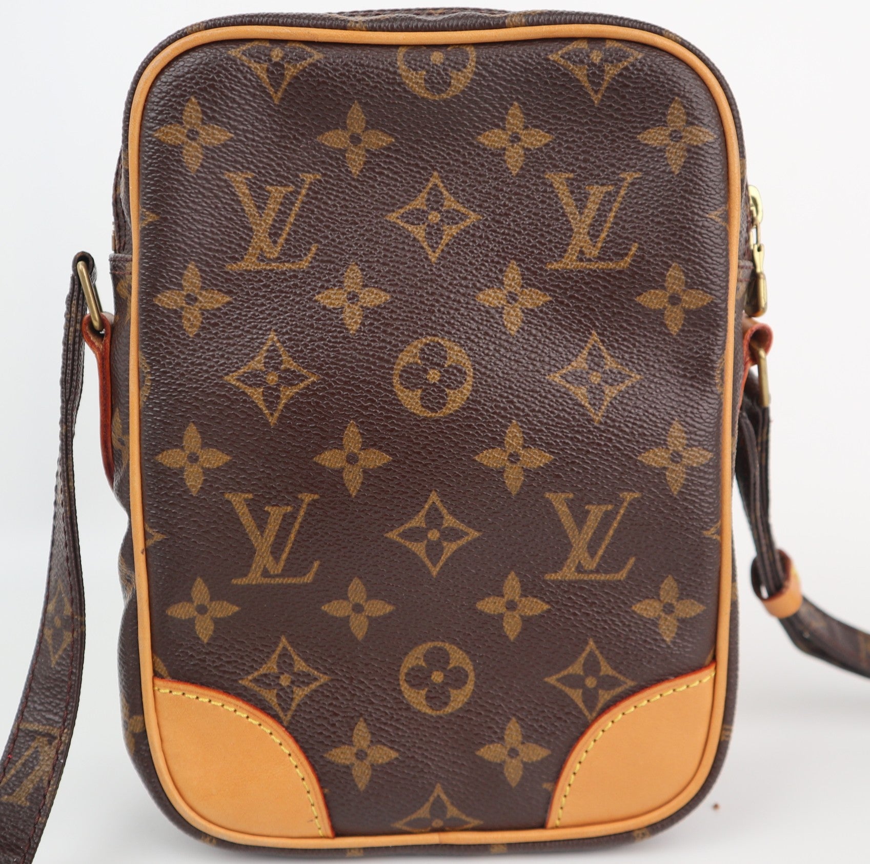 Louis Vuitton Monogram canvas Amazone Shoulder Bag C1731R | Pre-Owned Excellent Brown Monogram Canvas