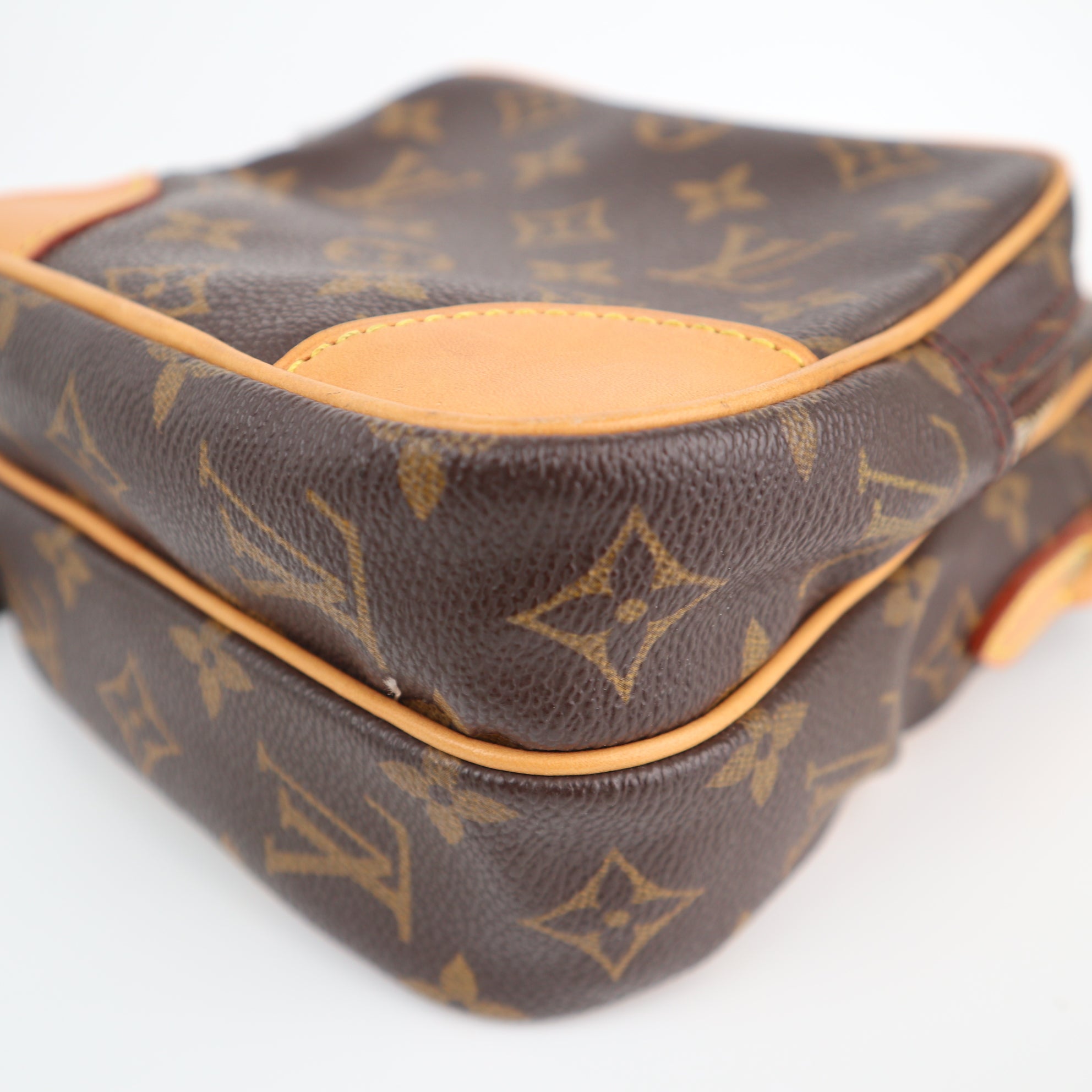 Louis Vuitton Monogram canvas Amazone Shoulder Bag C1731R | Pre-Owned Excellent Brown Monogram Canvas