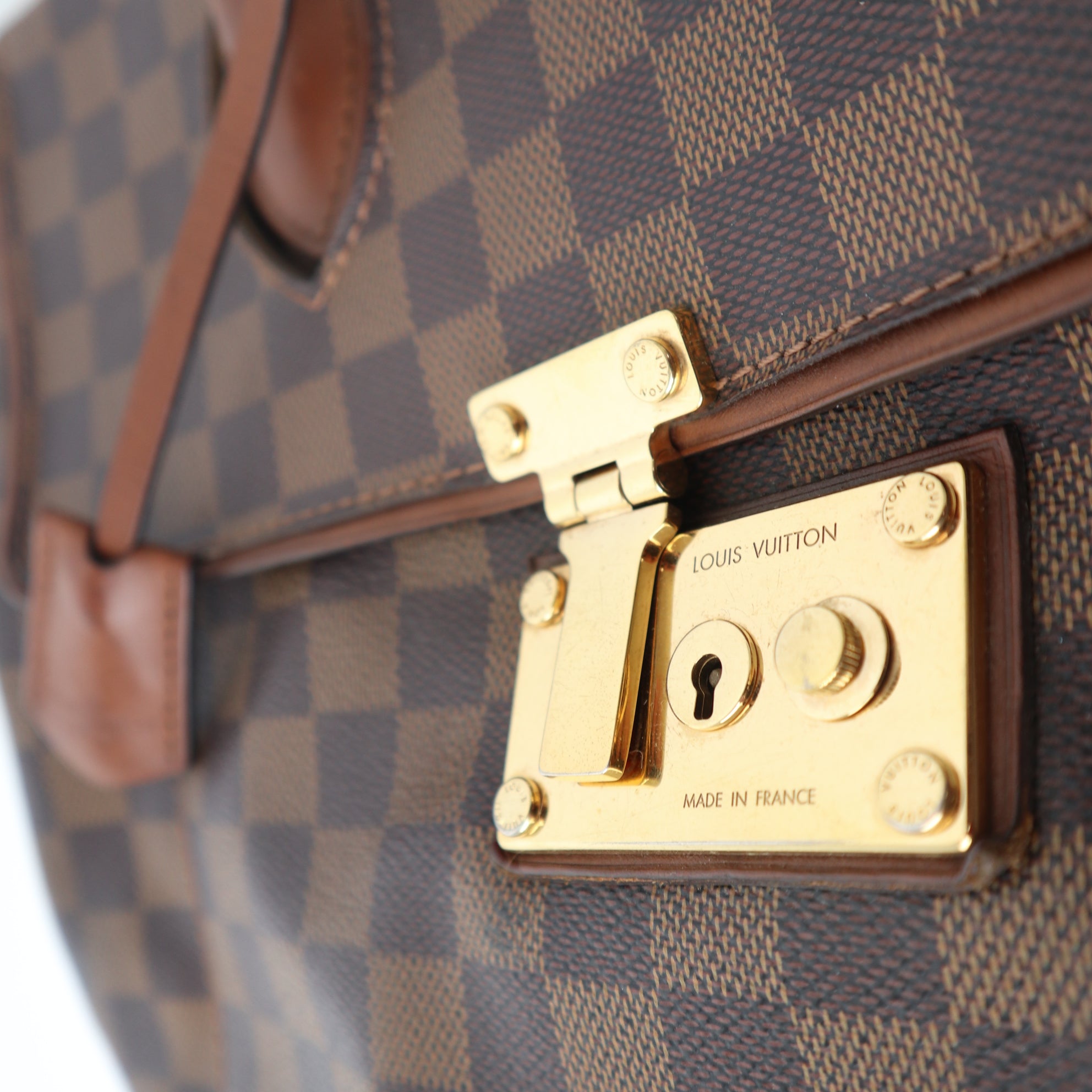 C1137 Louis Vuitton Ascot Damier Ebene Top Handle Bag-Pre Owned