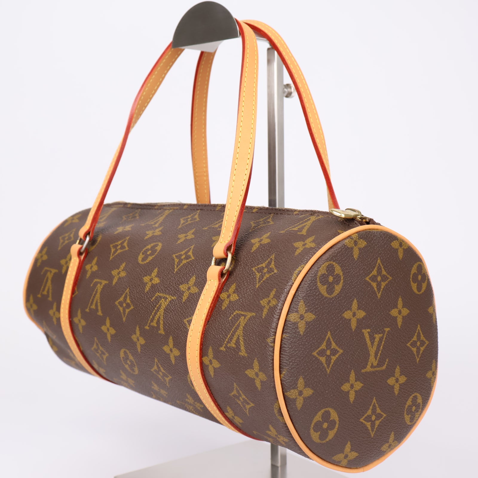 J1266 Louis Vuitton Monogram Canvas Papillon 26 Bag- Pre Owned