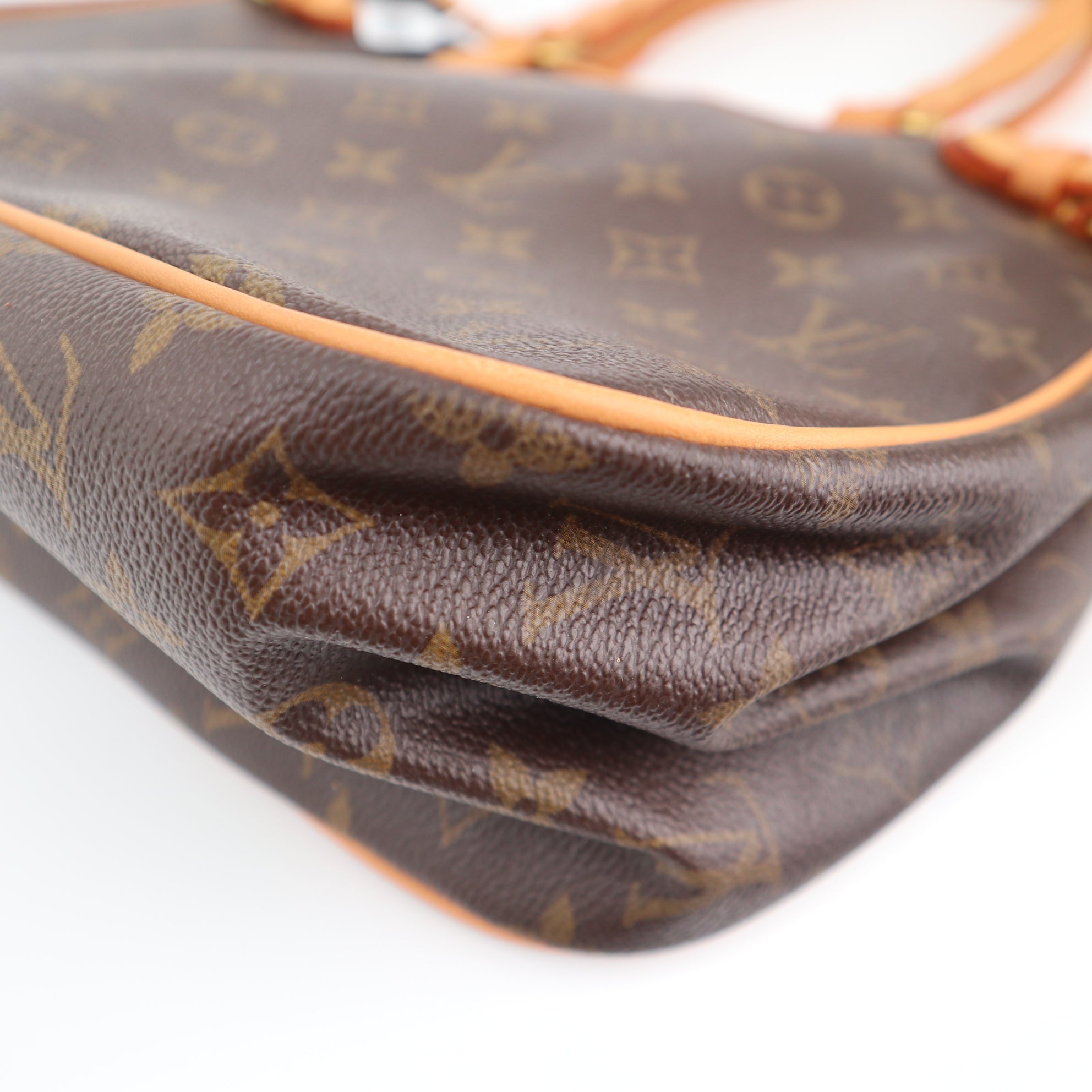 Louis Vuitton Monogram Canvas Batignolles Horizontal Shoulder Bag C1752R | Pre-Owned Excellent Brown Monogram Canvas