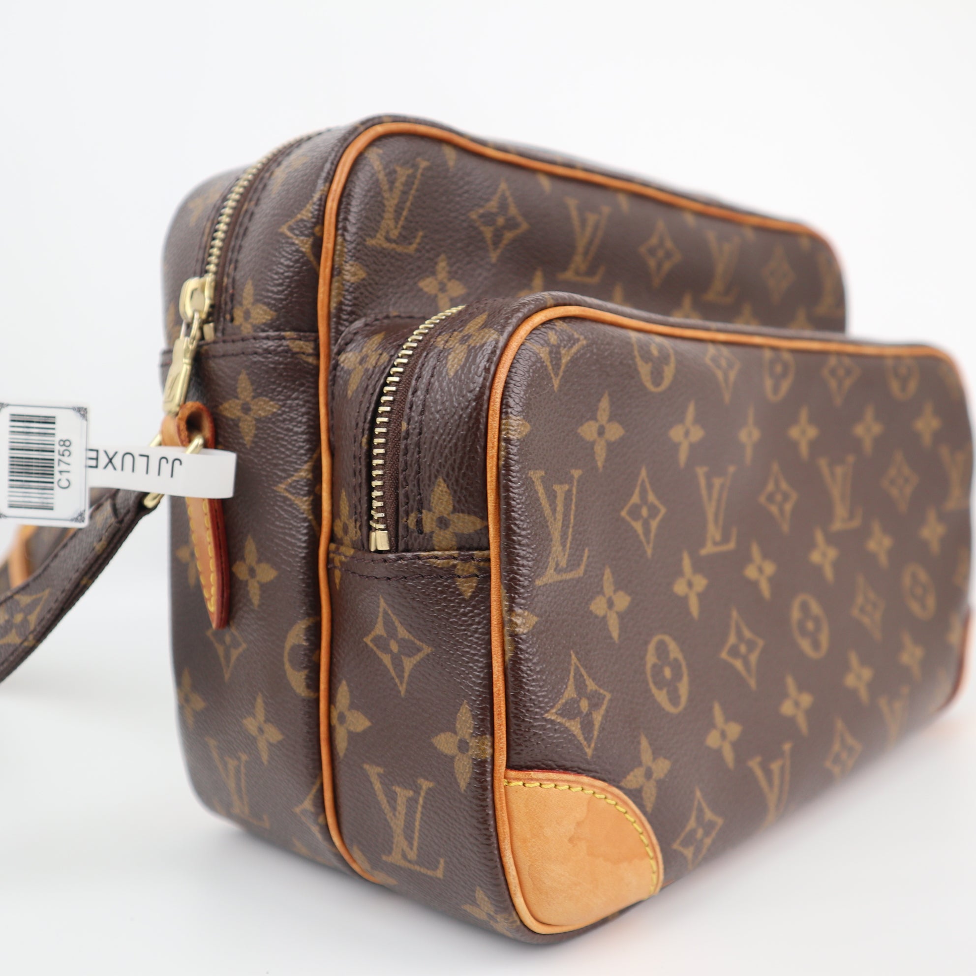 Louis Vuitton Monogram Canvas Nile Shoulder Bag C1758 | Pre-Owned Very Good Brown Monogram Canvas