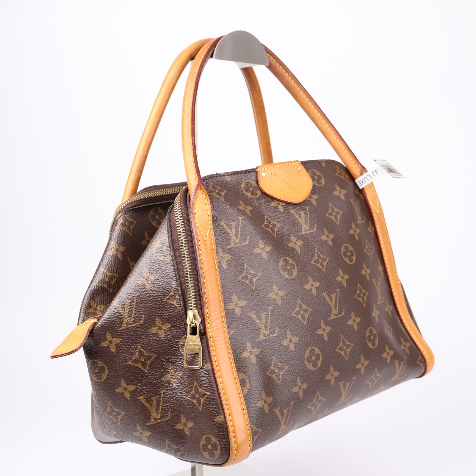 J1270 Louis Vuitton Marais MM Monogram- Pre Owned