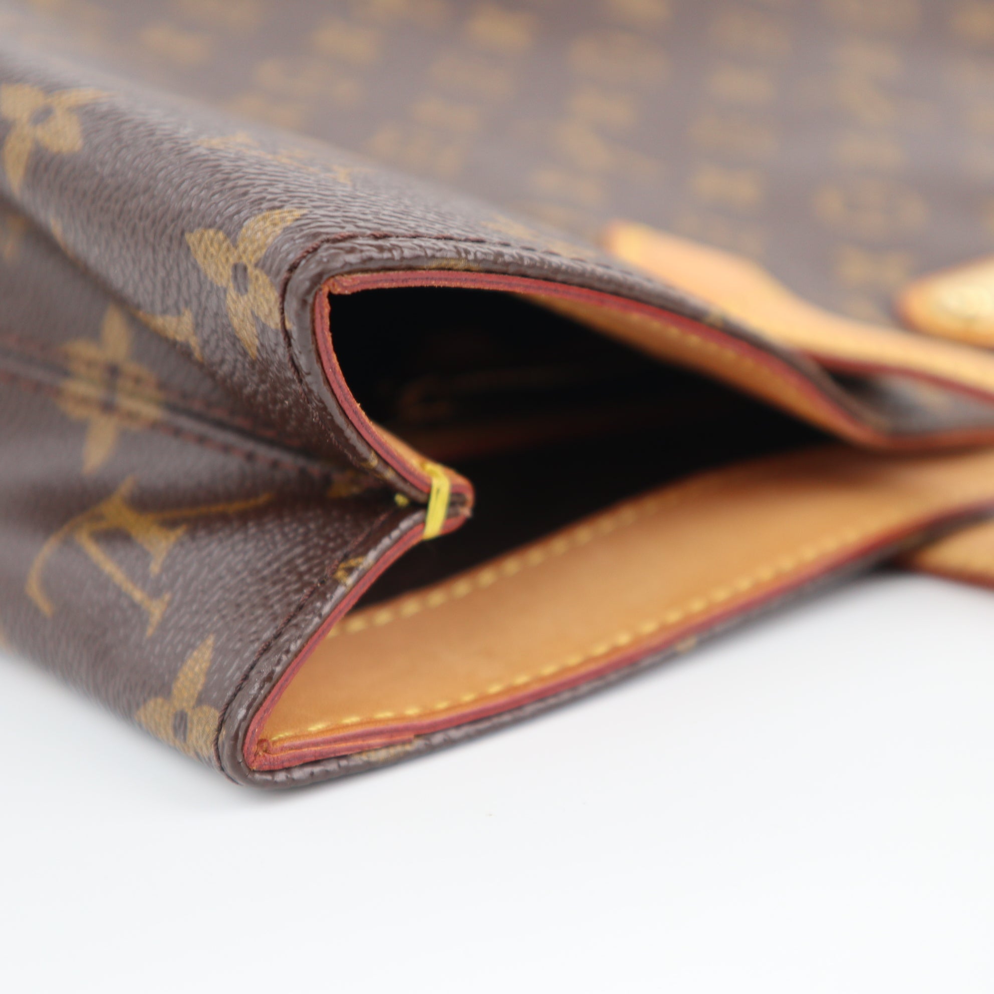 Louis Vuitton Monogram Canvas Wilshire MM Shoulder Bag C1762 | Pre-Owned Very Good Brown Monogram Canvas
