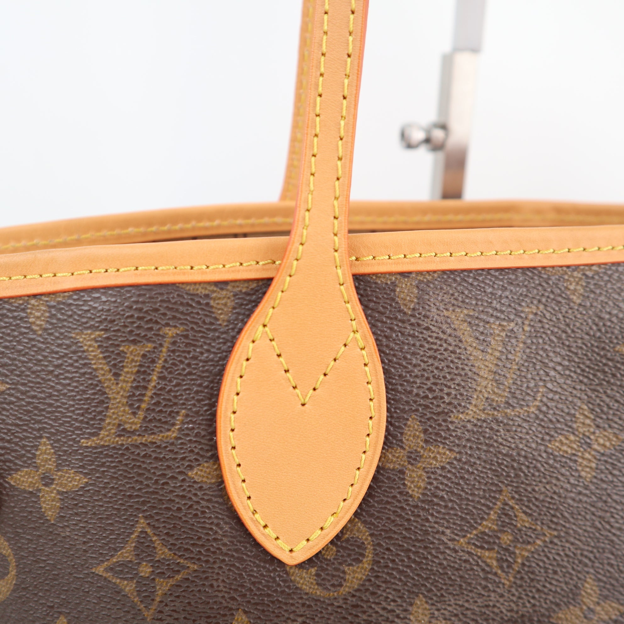 Louis Vuitton Monogram Neverfull MM Tote Bag C1766R | Pre-Owned Excellent Brown Monogram Canvas