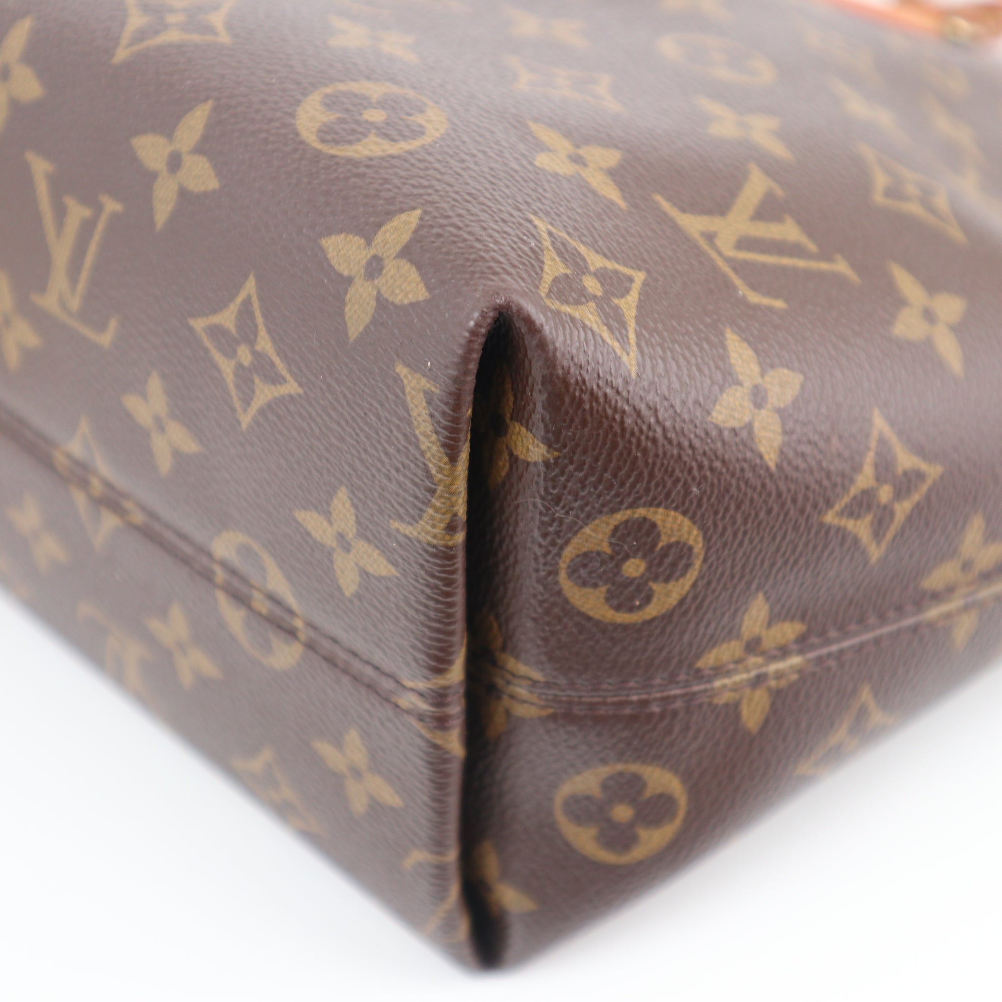 Louis Vuitton Monogram Boétie MM Shoulder Bag C1774 | Pre-Owned Very Good Brown Monogram Canvas