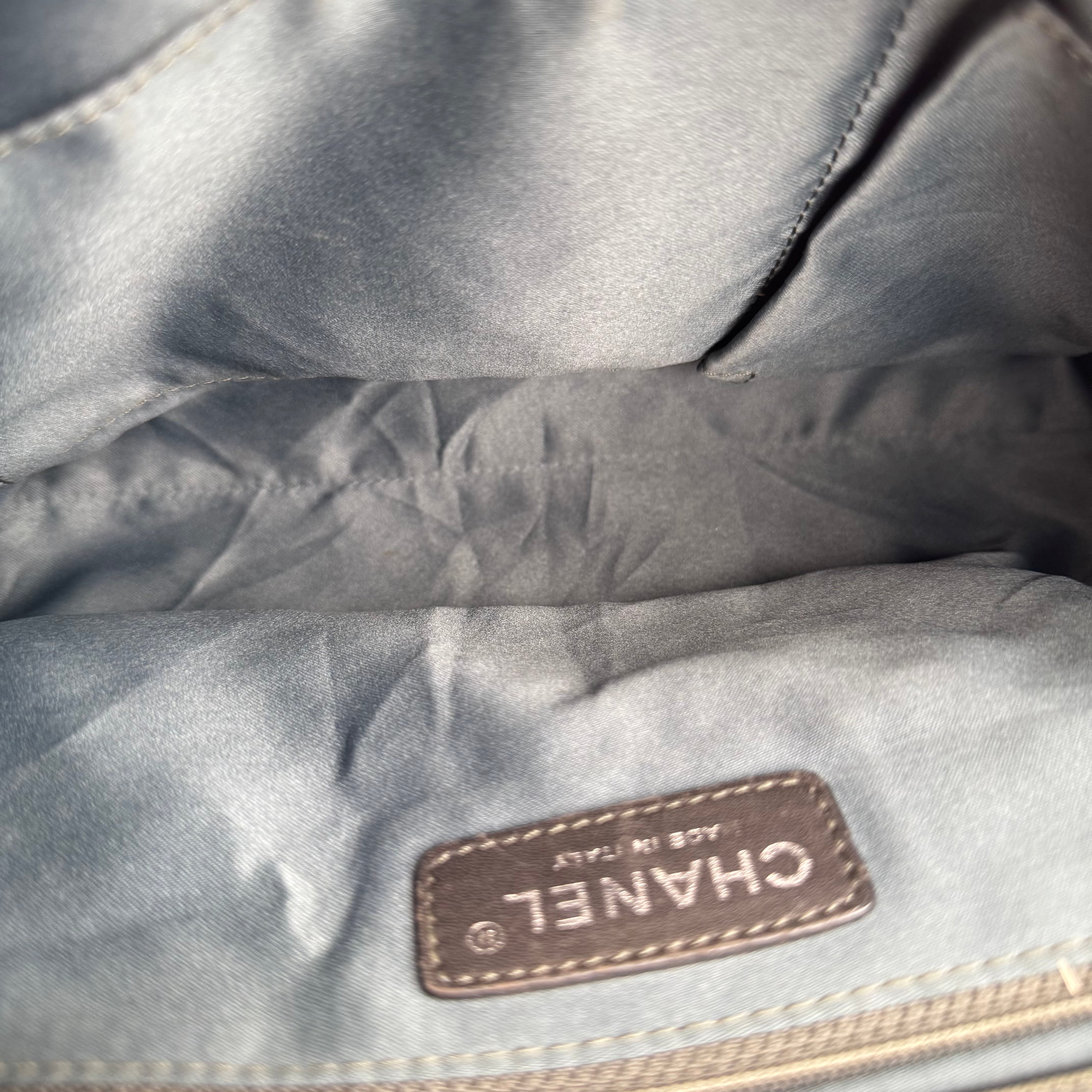 J3541 Chanel Lambskin Quilted Jumbo Coco Loop Flap Grey- Pre Owned