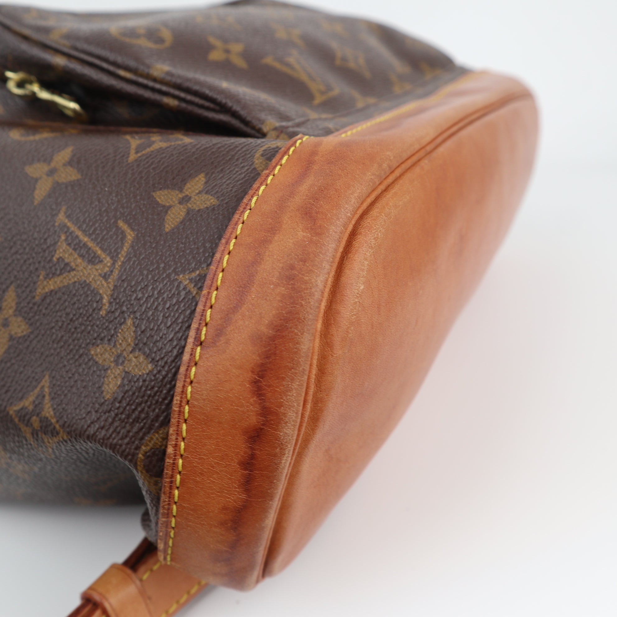 Louis Vuitton Monogram Montsouris Backpack C1797 | Pre-Owned Very Good Brown Monogram Canvas