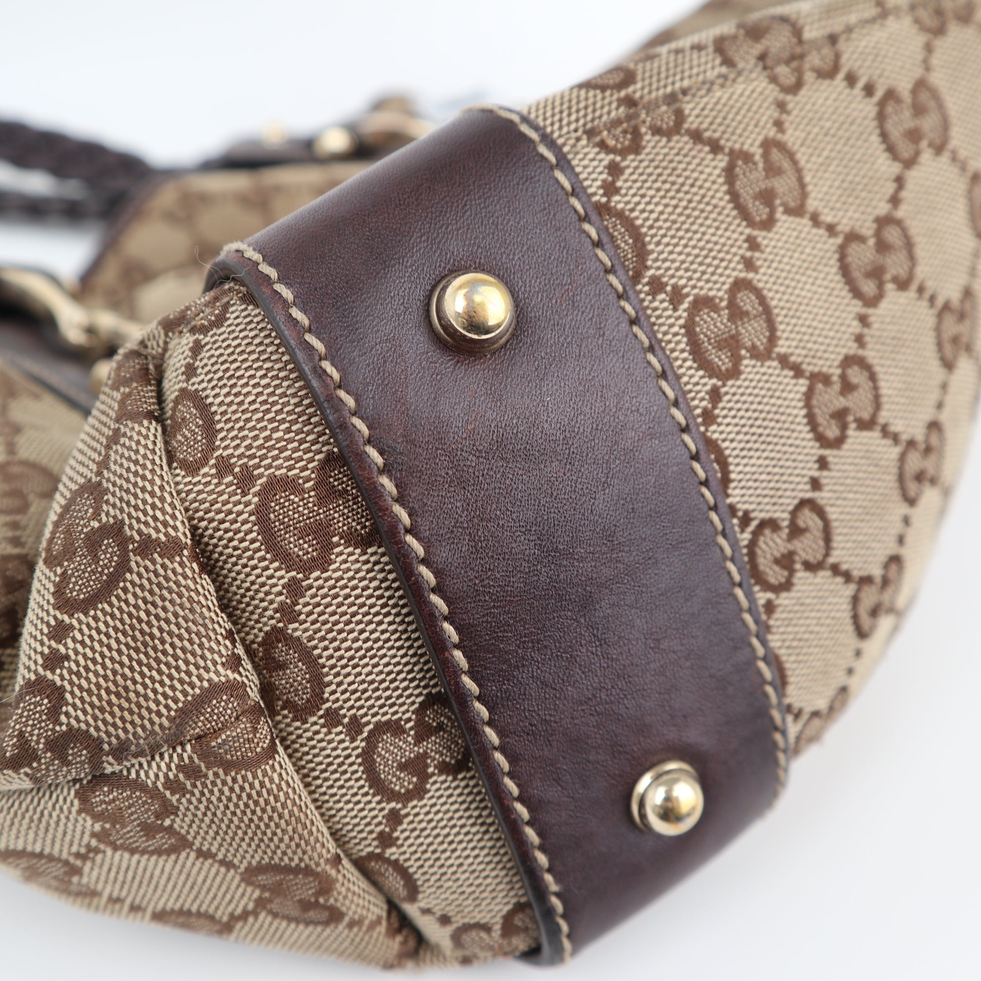Gucci GG Canvas Pelham Shoulder Bag C1799 | Pre-Owned Very Good Brown GG Canvas
