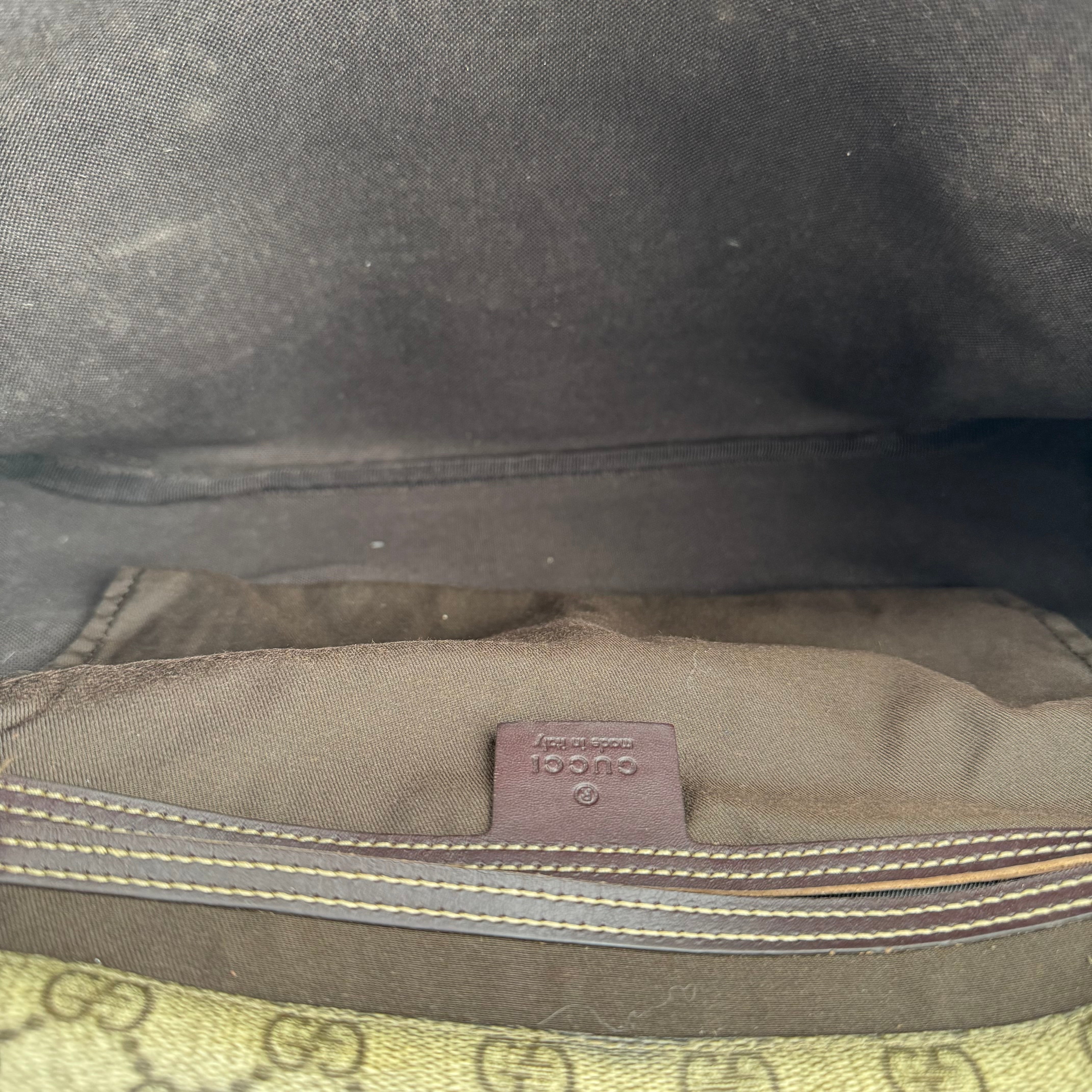 J3545 Gucci Messenger Monogram GG Supreme Beige- Pre Owned