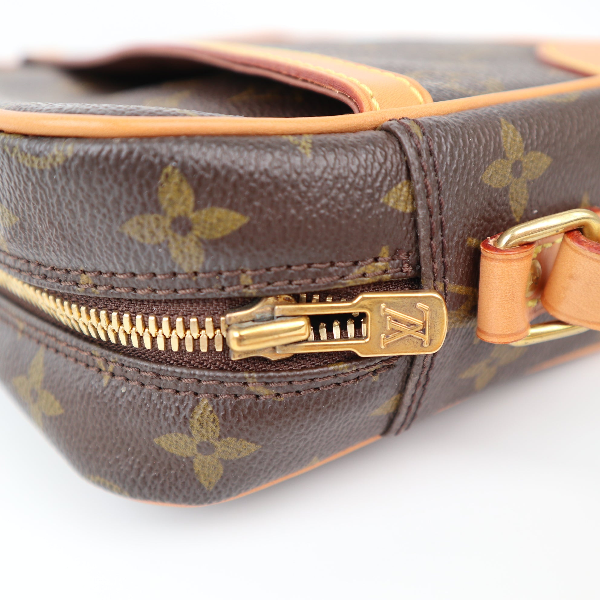 C1206R Louis Vuitton trocadero 27 Monogram -Pre Owned