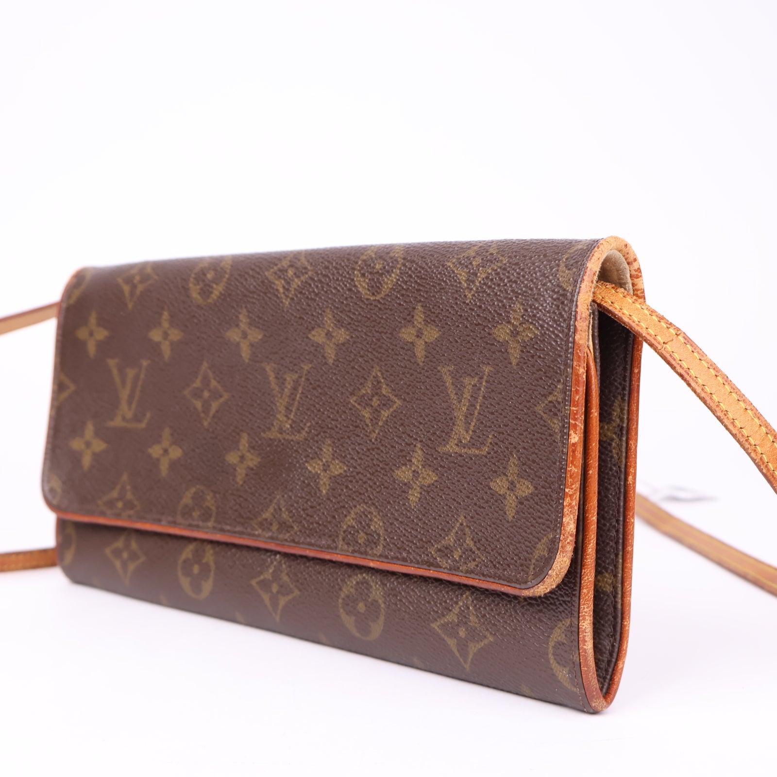 J1193 Louis Vuitton Pochette Twin GM in Monogram- Pre Owned