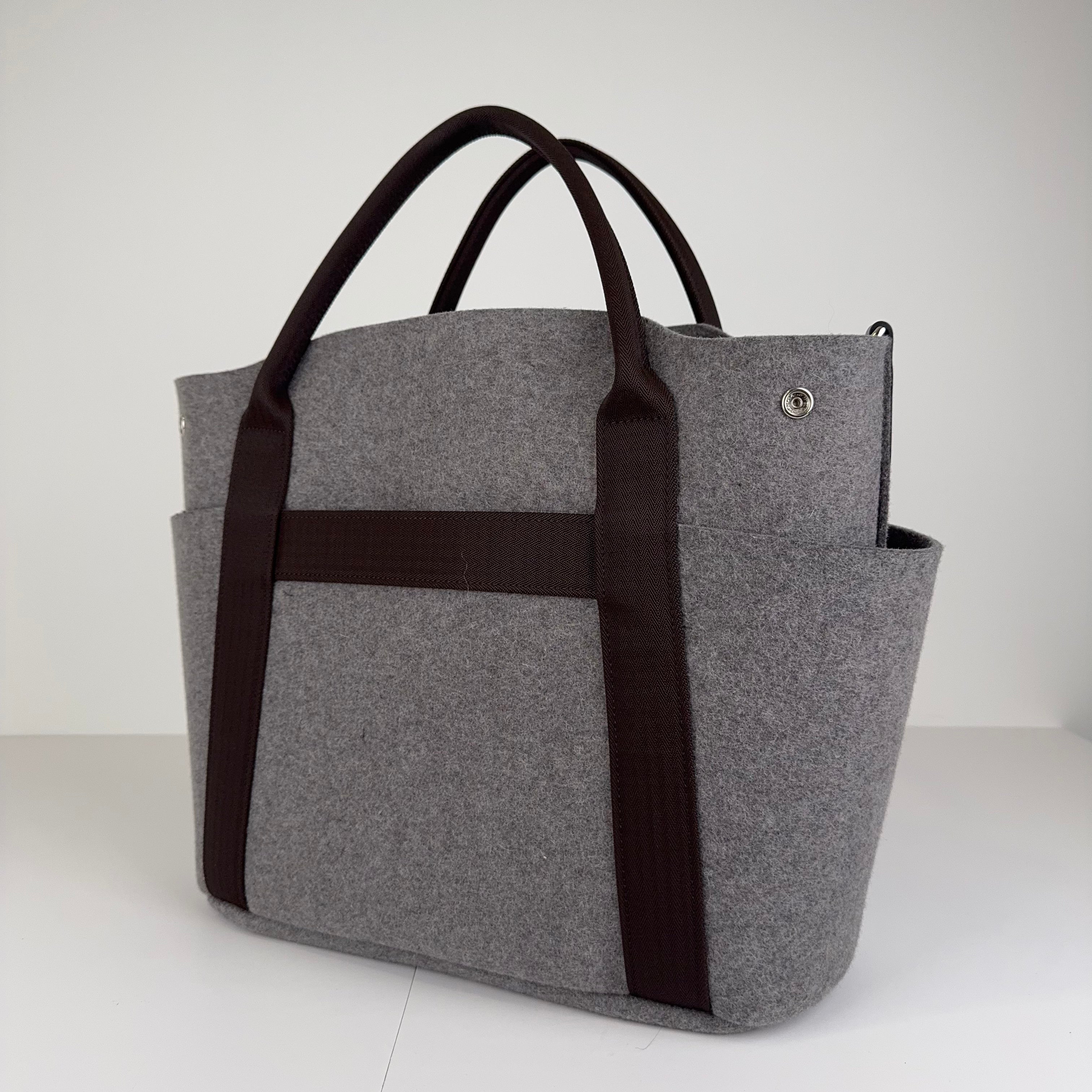PRE OWNED - Hermès Herbag wool tote