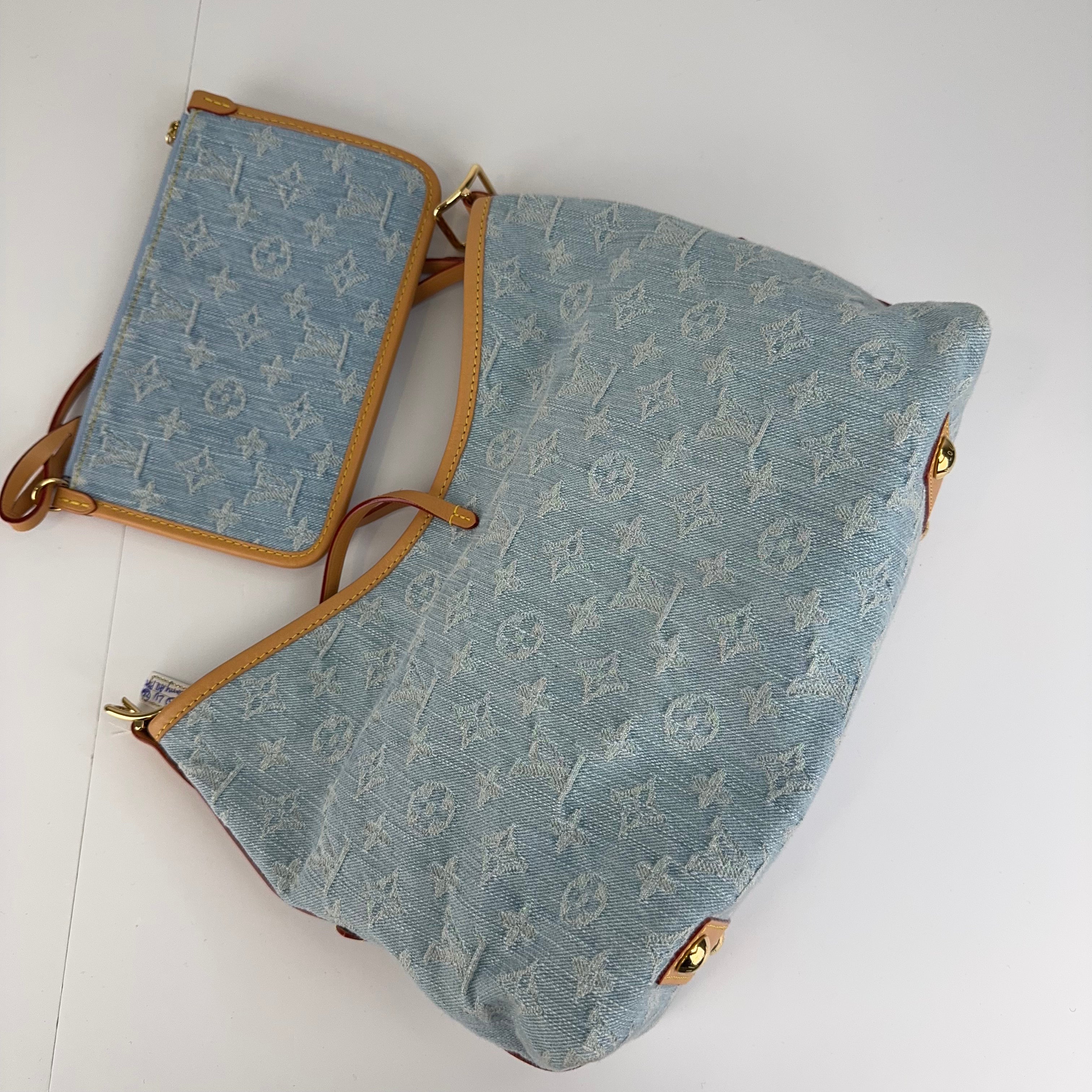 PRE OWNED-Louis Vuitton Carryall Monogram Denim
