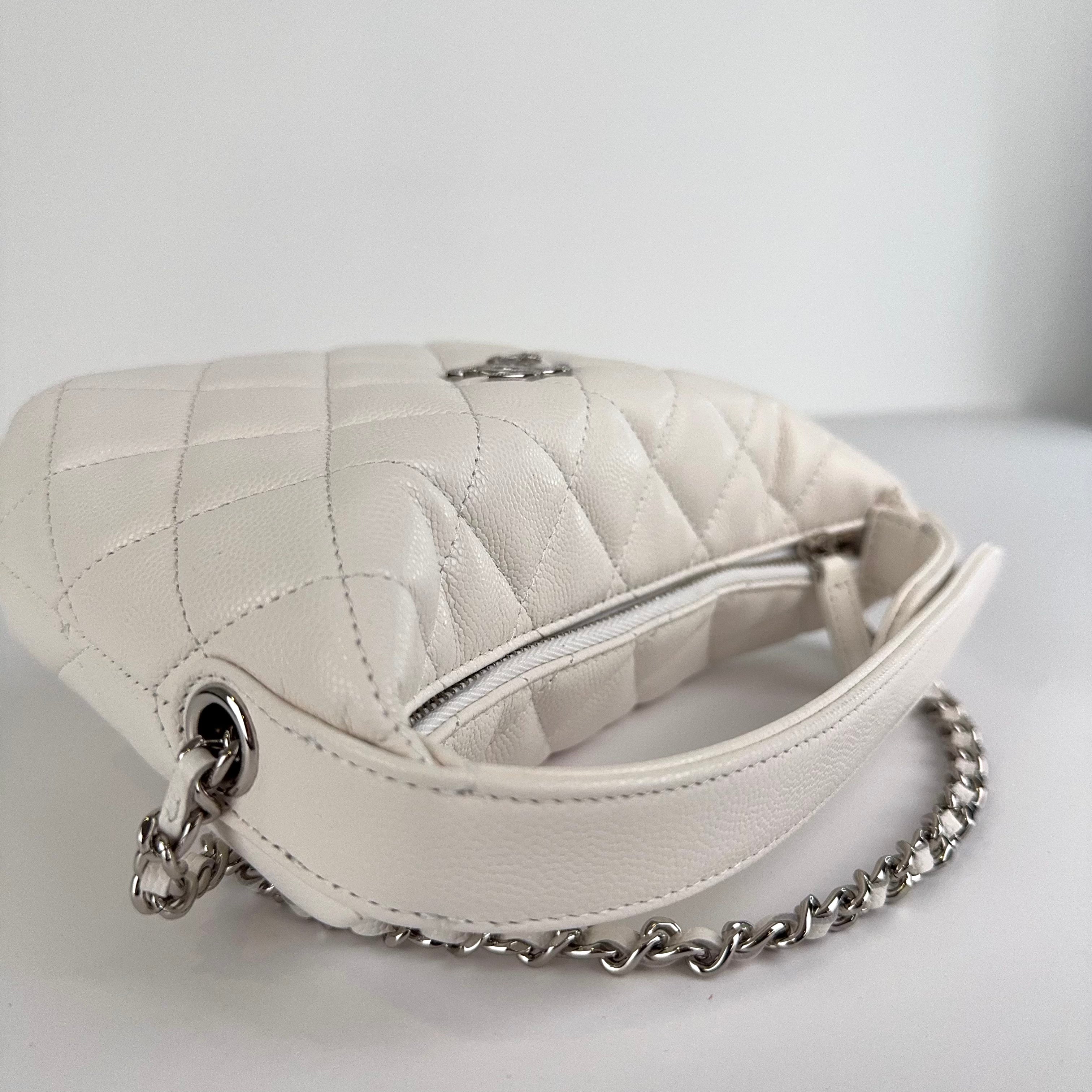 PRE OWNED-Chanel Classic Clutch with Chain with Star logo