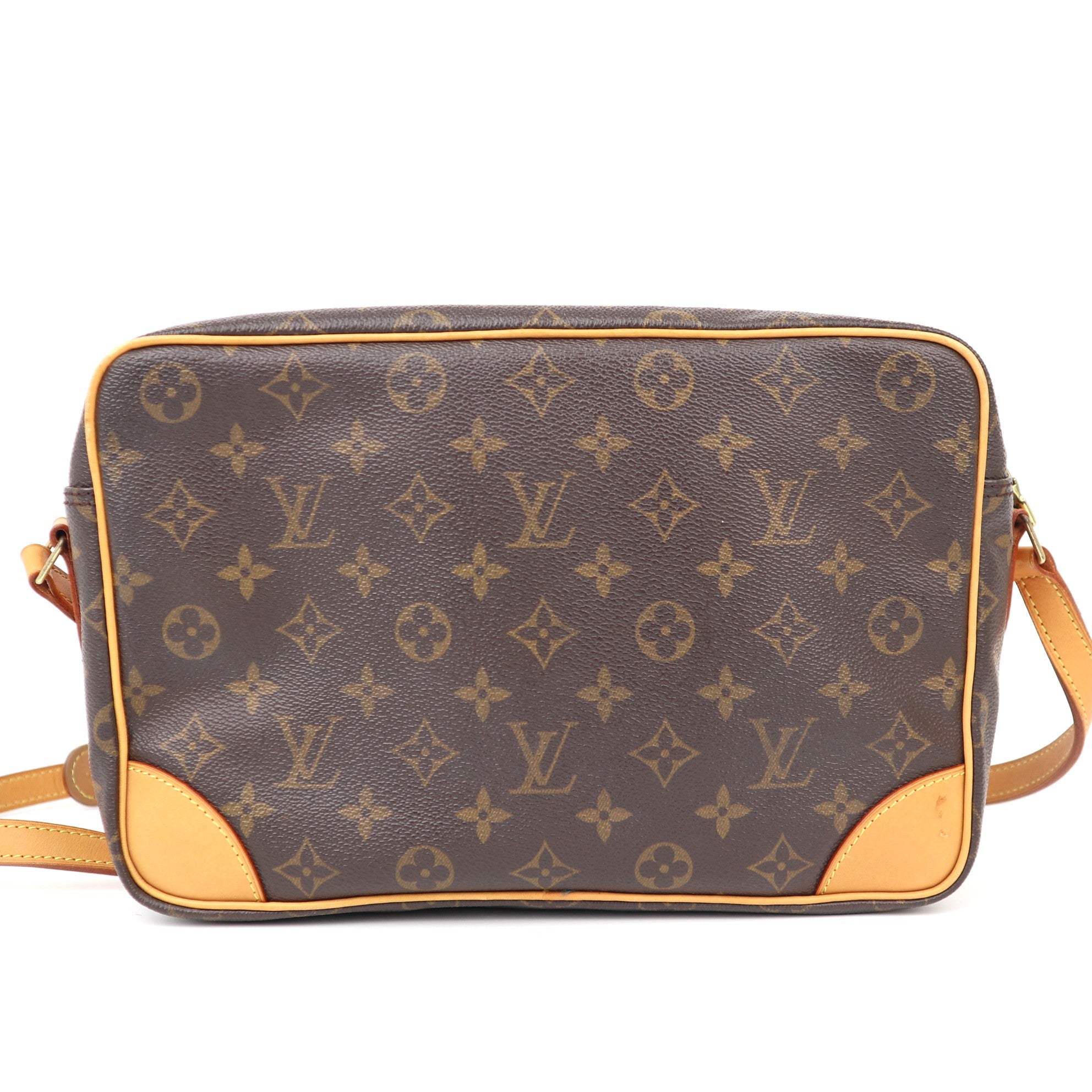 C1252R Louis Vuitton Trocadero 30 Cross Body Bag -Pre Owned