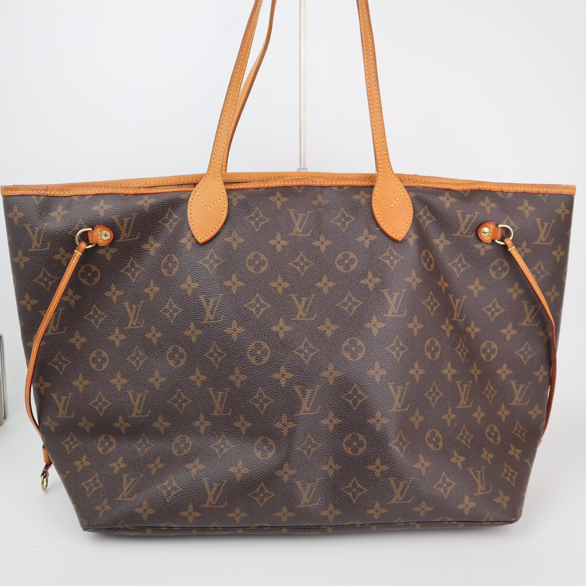 Louis Vuitton Monogram Canvas Neverfull GM Tote Bag C1823 | Pre-Owned Very Good Brown Monogram Canvas