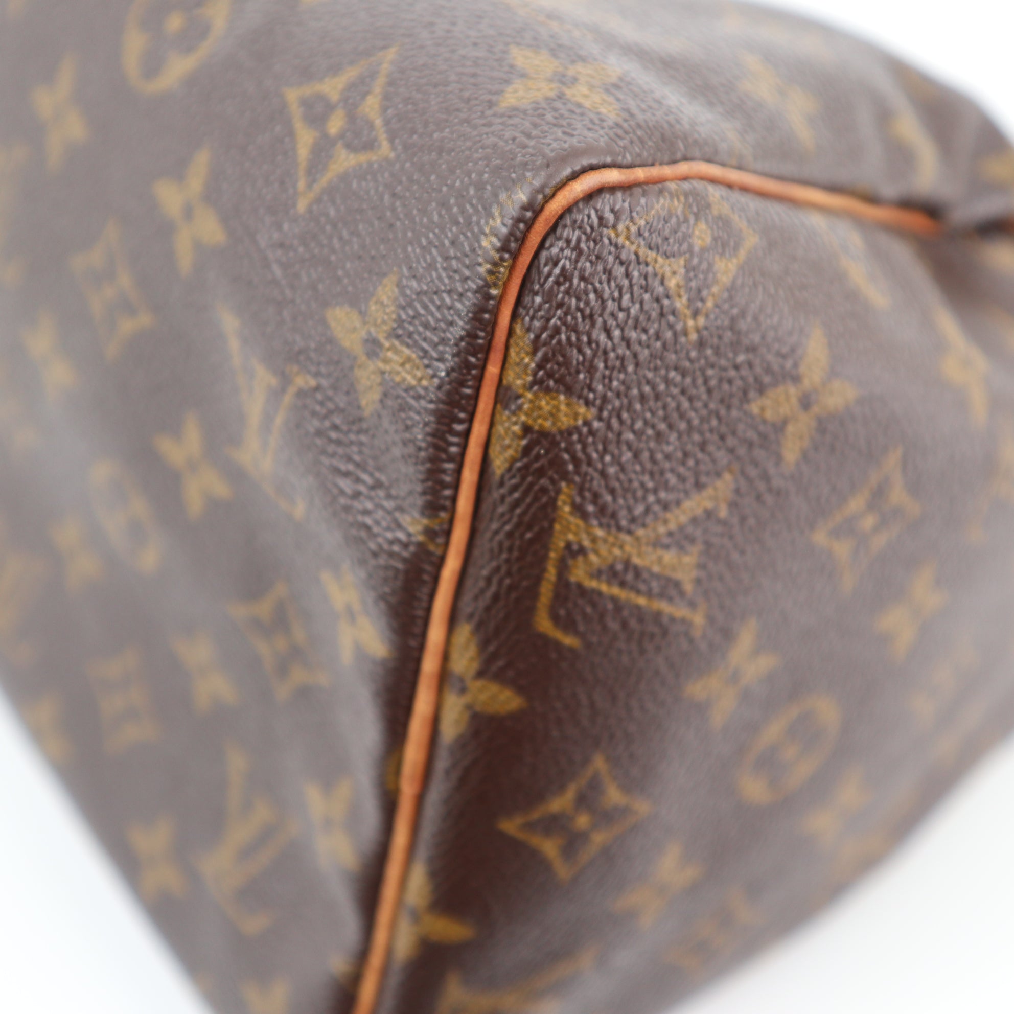 Louis Vuitton Monogram Canvas Speedy 30 Top Handle Bag C1829 | Pre-Owned Very Good Brown Monogram Canvas