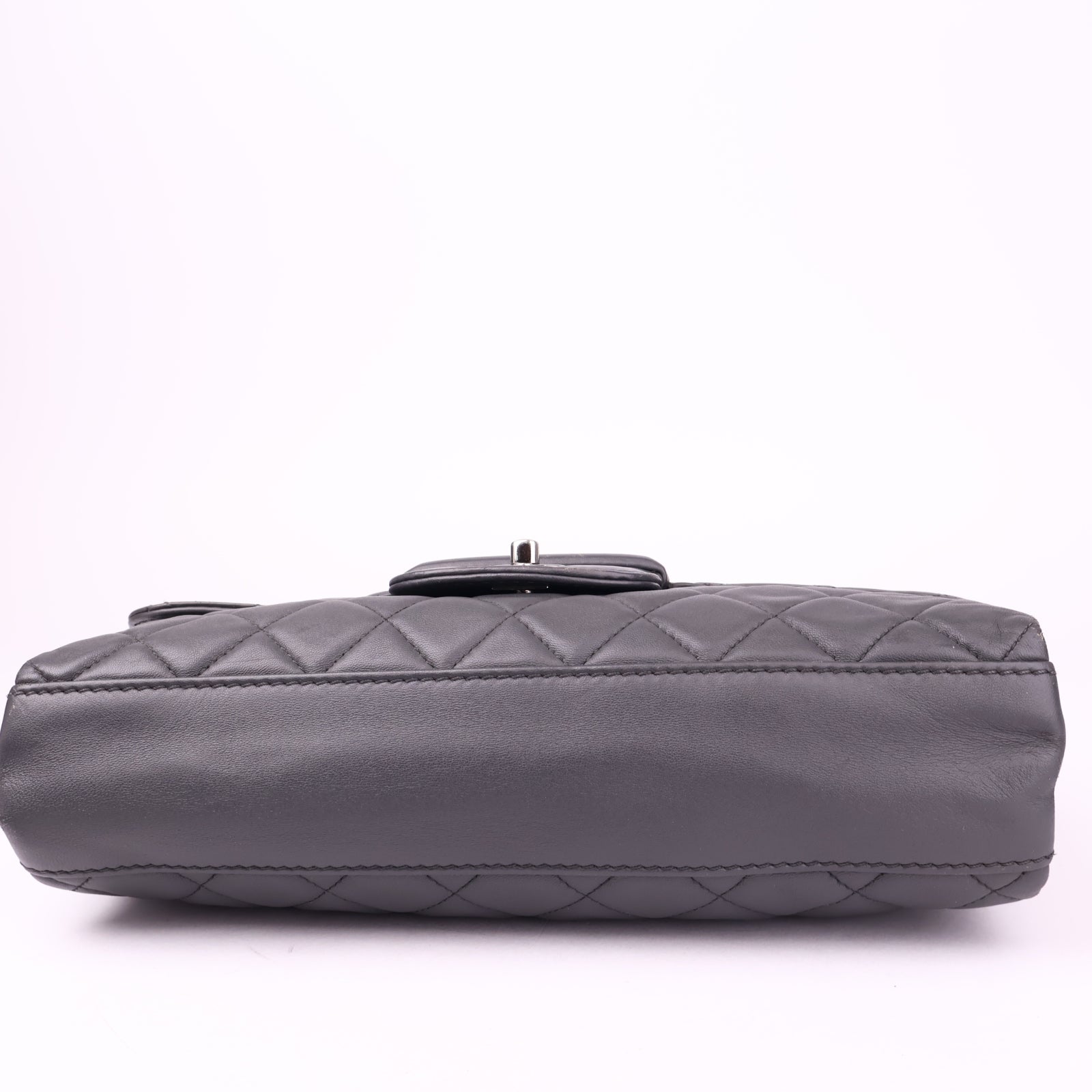 J3541 Chanel Lambskin Quilted Jumbo Coco Loop Flap Grey- Pre Owned