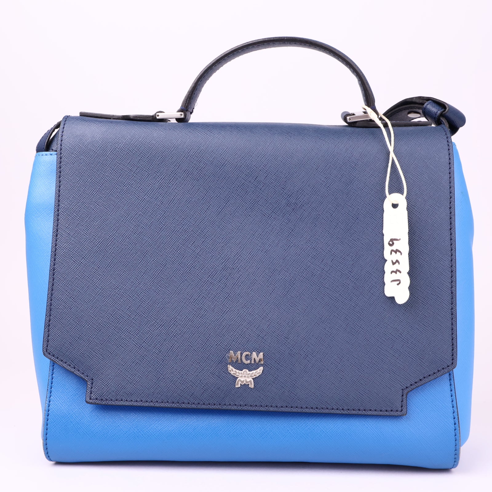 J3539 MCM leather 2 ways bag- Pre Owned