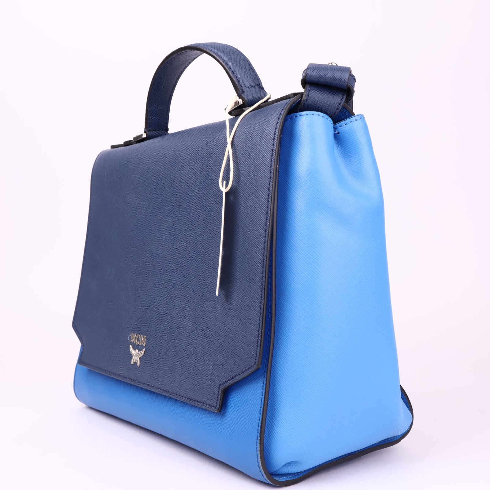 J3539 MCM leather 2 ways bag- Pre Owned